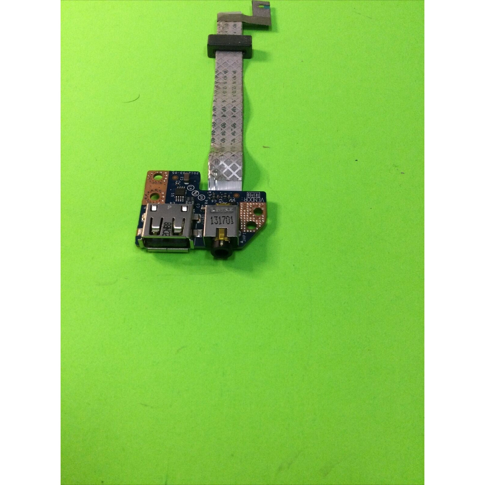 Dell Latitude E5430 Laptop USB Audio Port Board (QXW00 LS-7905P) w/ Ribbon Cable