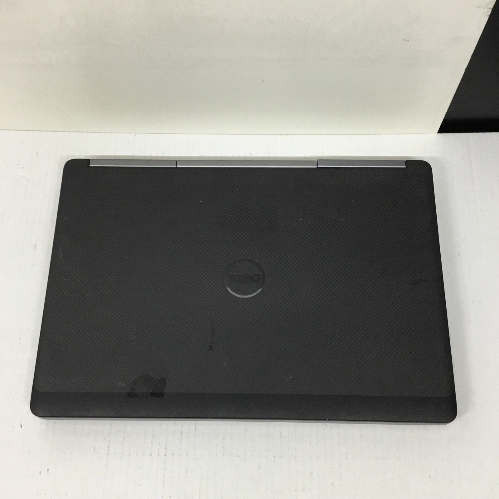 Dell Precision 7520 i7-7920HQ 3.10GHz 16GB Ram DDR4 No HDD No Adapter