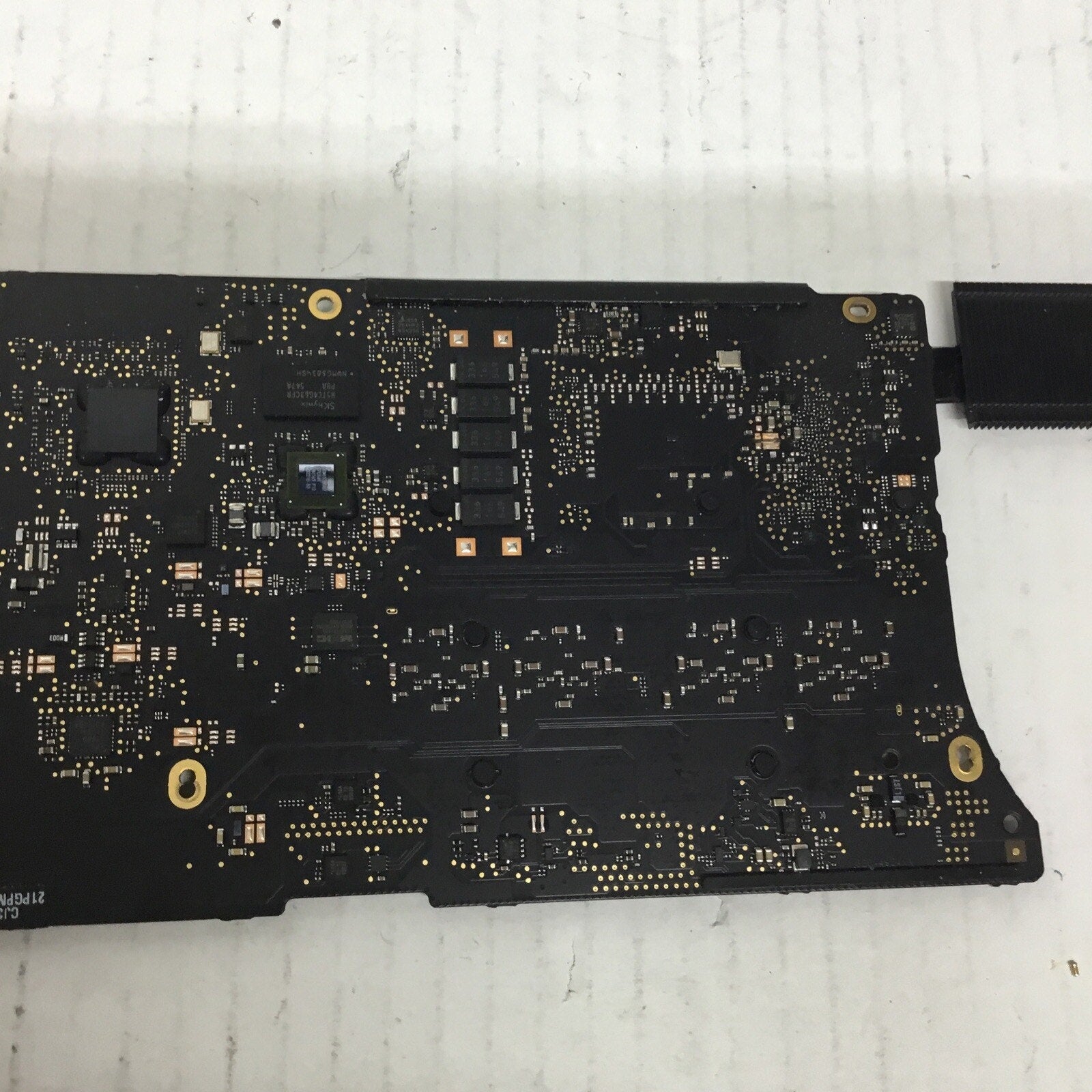 Parts Apple MacBook Pro Retina 13" A1502 2.7GHz 8GB RAM Logic Board 820-4924-A