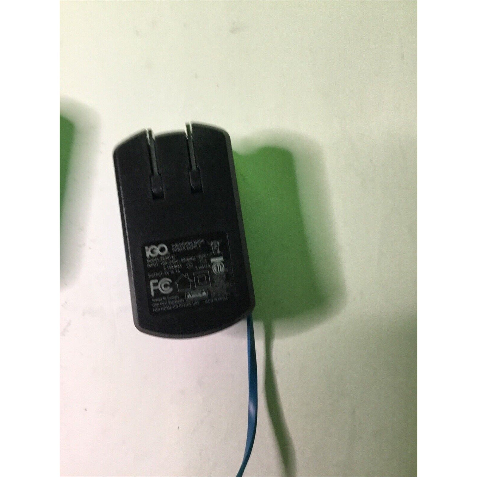 2X iGo Micro USB Chargers 6630147