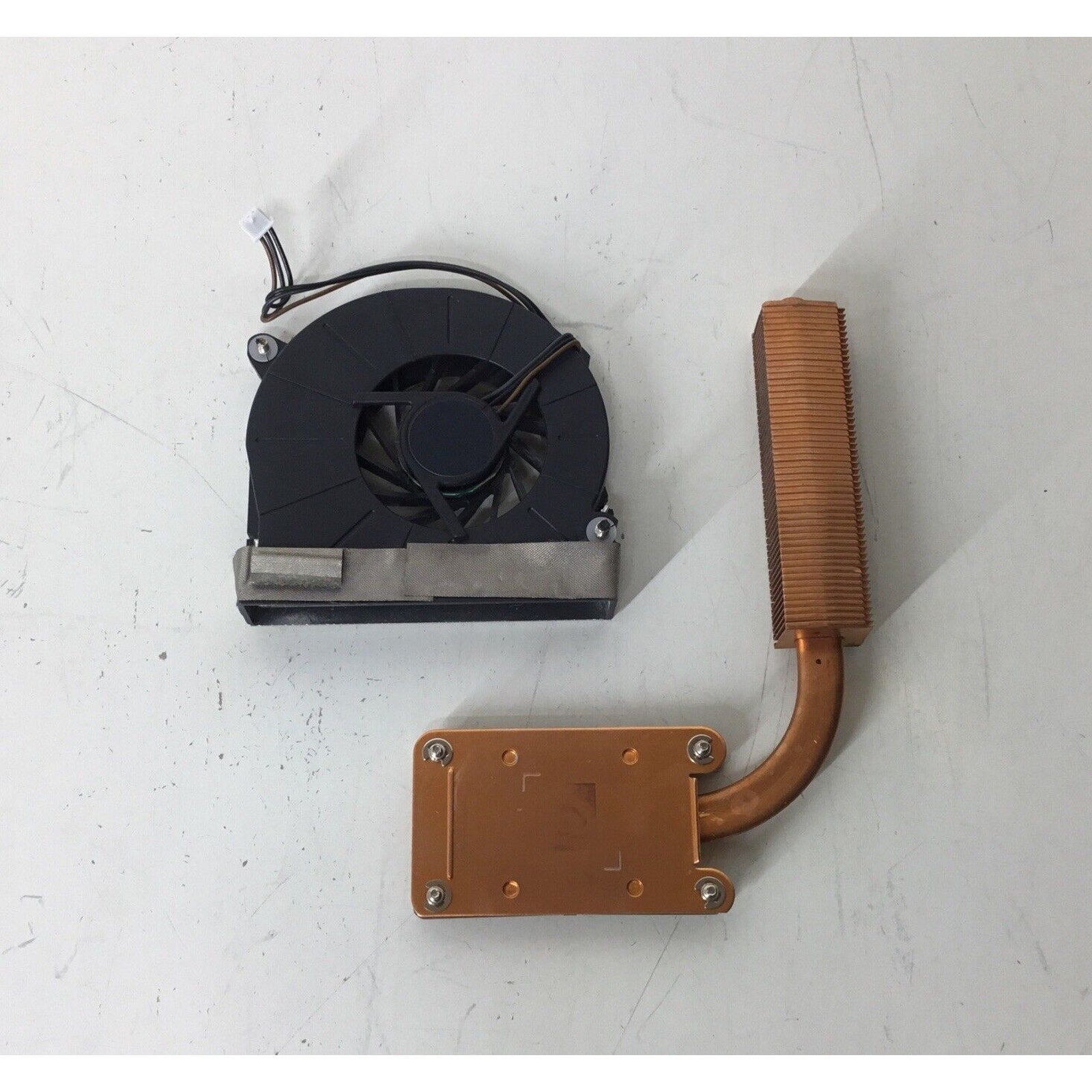 HP CPU Cooling Fan w/Heatsink 379799-001 378233-001 6033A0006501