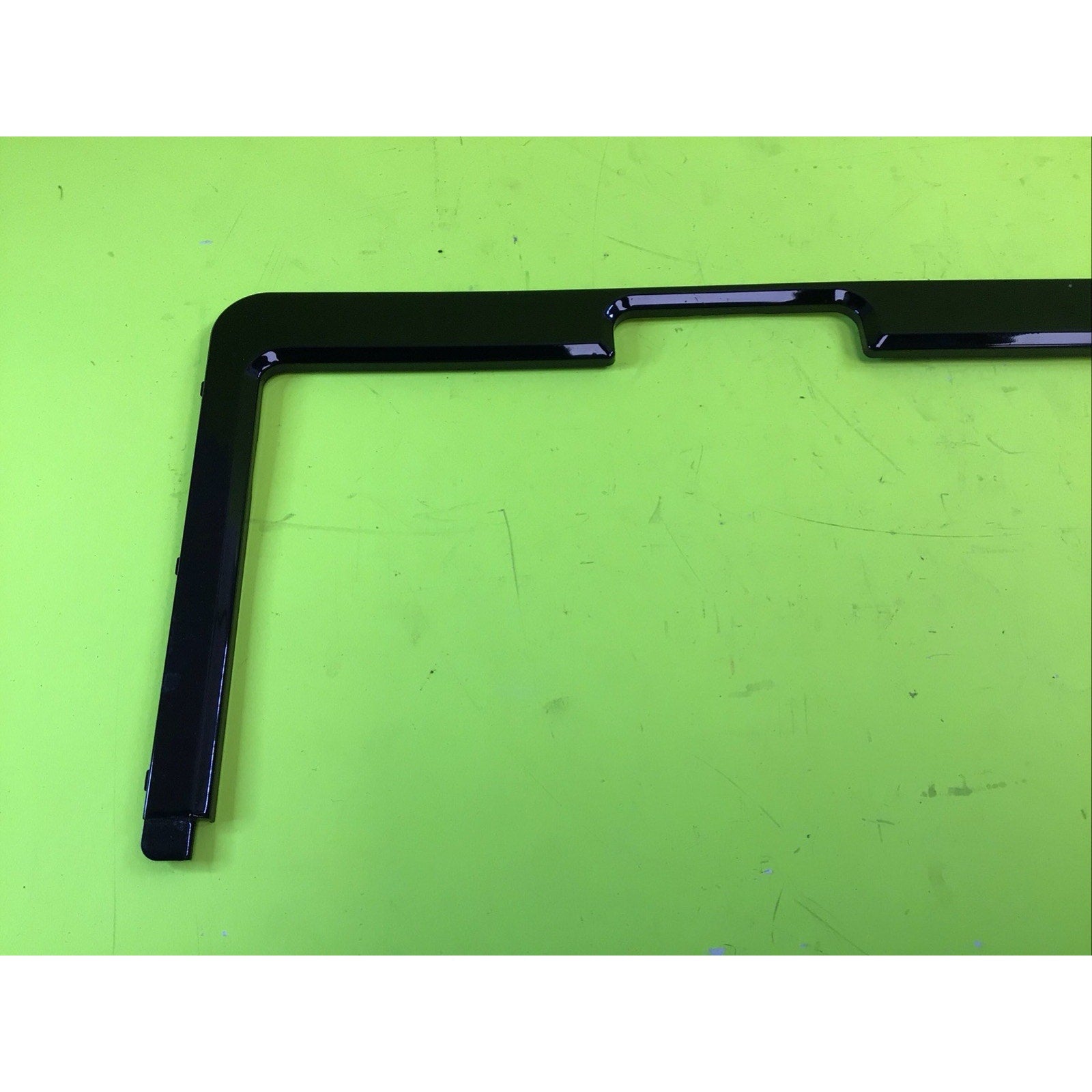 Dell Inspiron 1750 Keyboard Bezel 0g585t