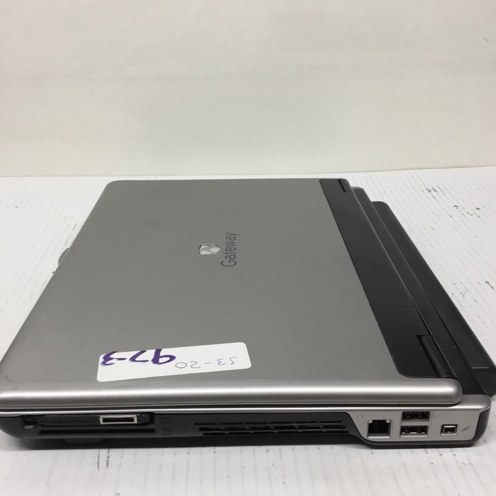 Gateway CA6 M255-E Laptop Computer For Parts READ DESC