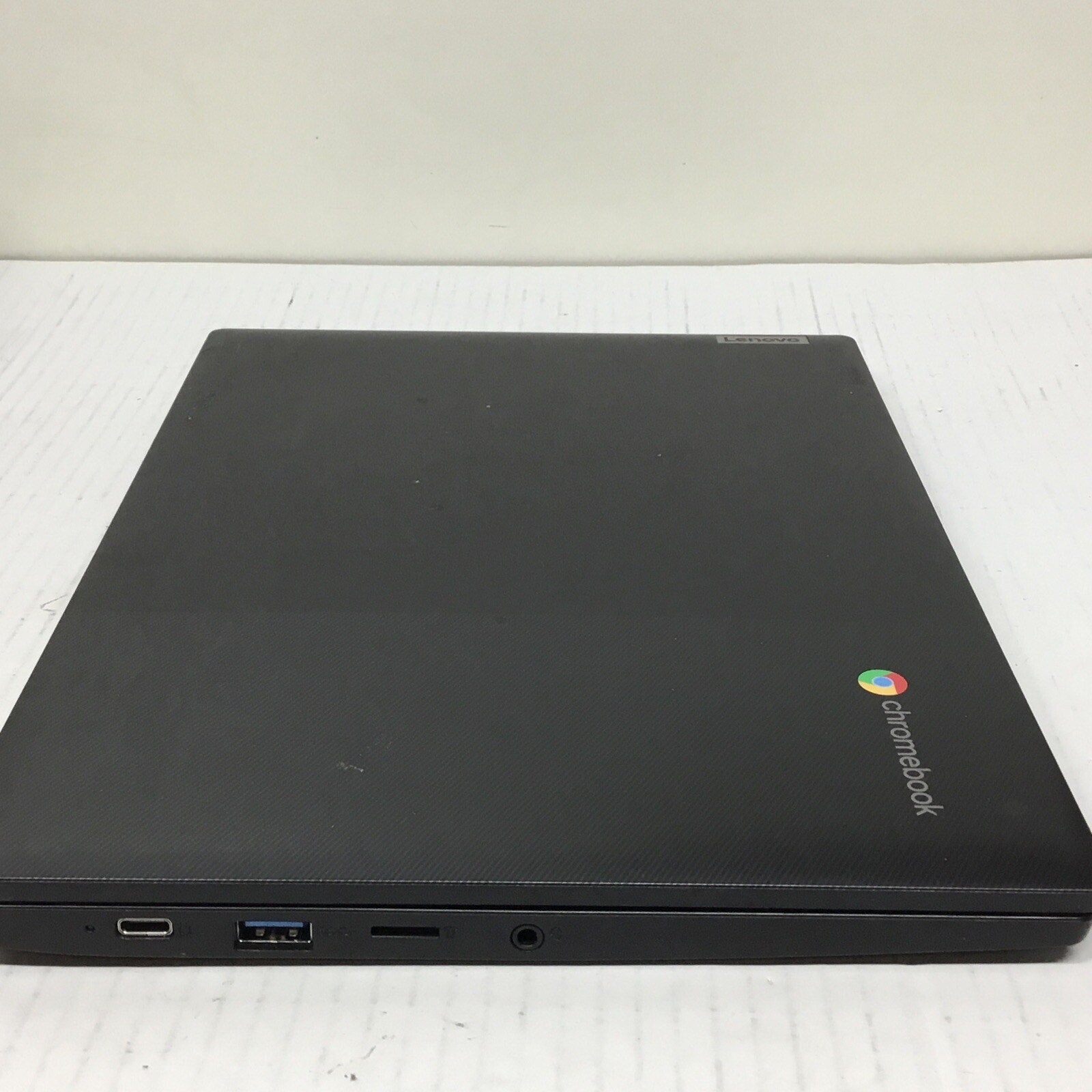 Lenovo IdeaPad 3 CB 11IGL05 11.6" HD Celeron N4020 1.1GHz Intel UHD Chromebook