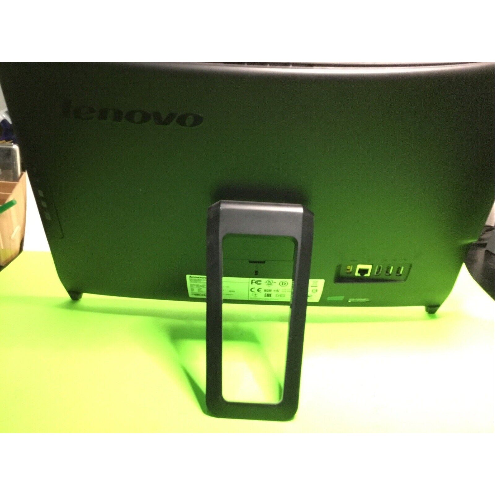 LENOVO C260 All-in-One Desktop Computer (Intel Celeron, 4 GB/500 GB)