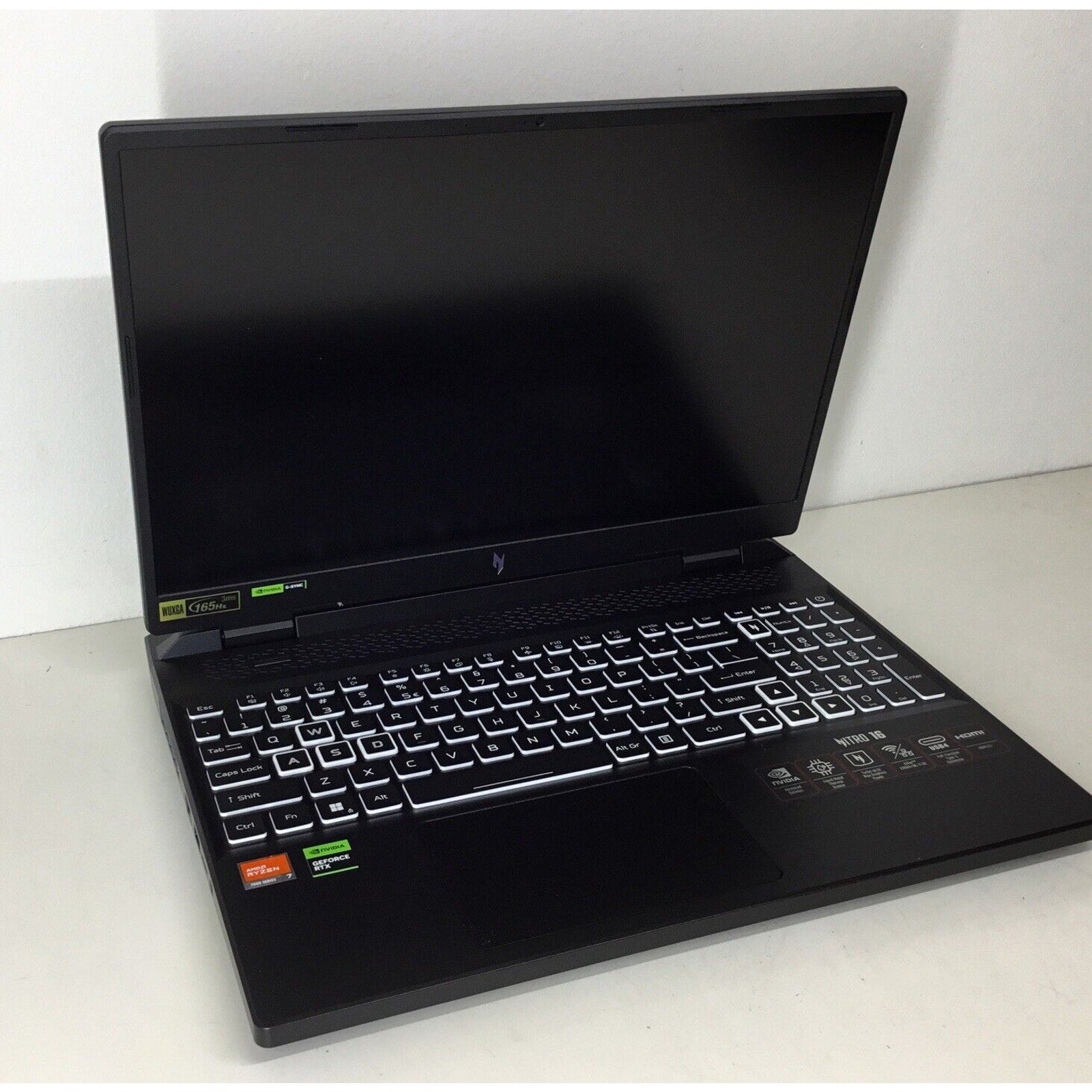 Acer Nitro 16 Gaming Laptop Ryzen 7 RTX 4050 16GB DDR5 1TB NVME AN16-41-R6WV