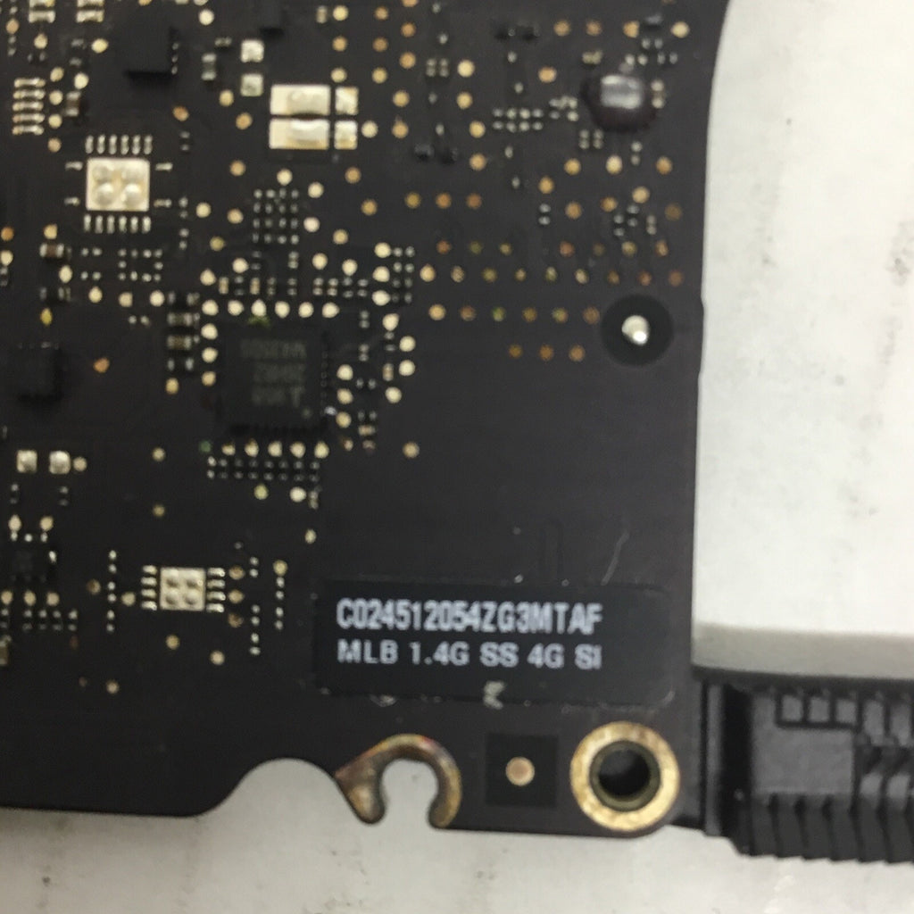 Apple MacBook Air 11" A1465 2013 1.4GHz 4GB RAM Logic Board 820-3435-B PARTS