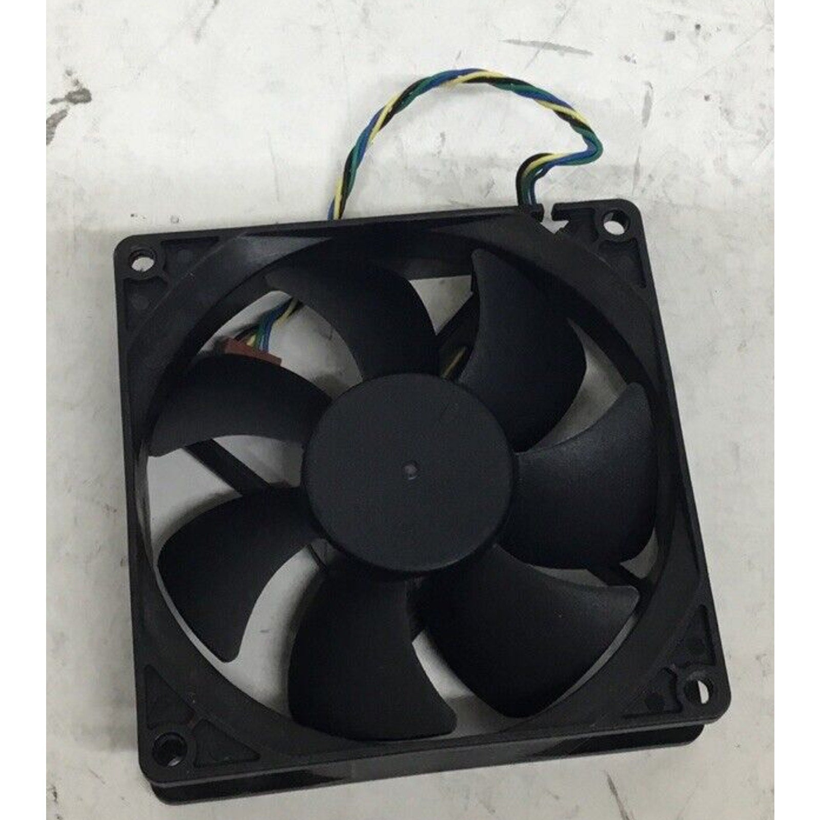 AVC DS09225R12H 12V 0.41A 92*92*25mm 9025 4PIN PWM CPU Cooling Fan