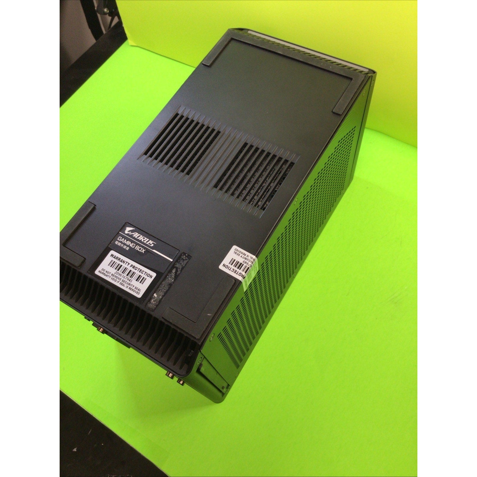 Gigabyte AORUS RTX 3090 Gaming Box 24GB VRAM Thunderbolt EGPU