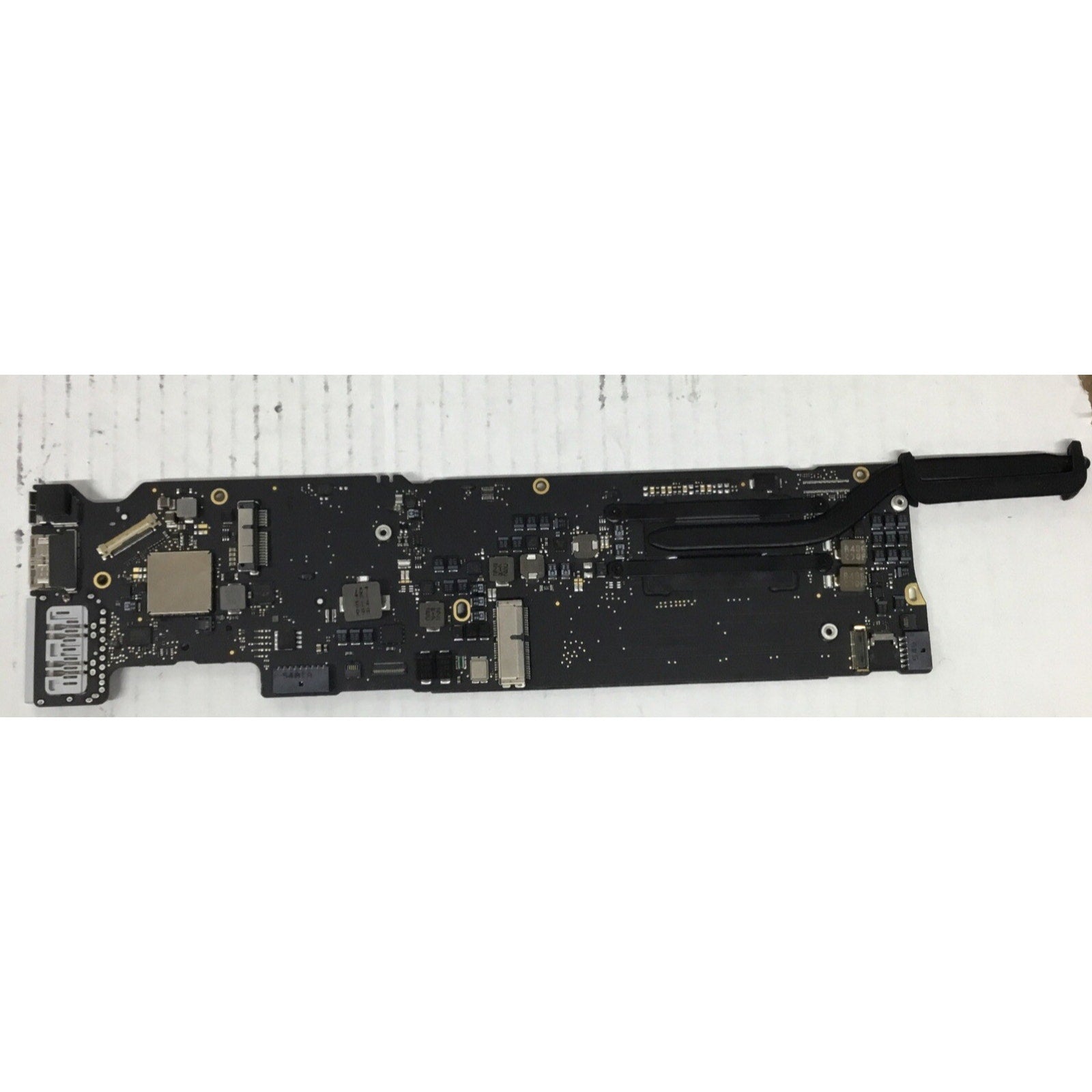Apple MacBook Air 13" A1466 2015 i5 1.6GHz 4GB RAM Logic Board 820-00165-A