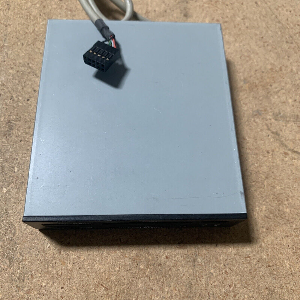 3.5in Internal USB 2.0 52-in-1 Memory Card Reader/Writer