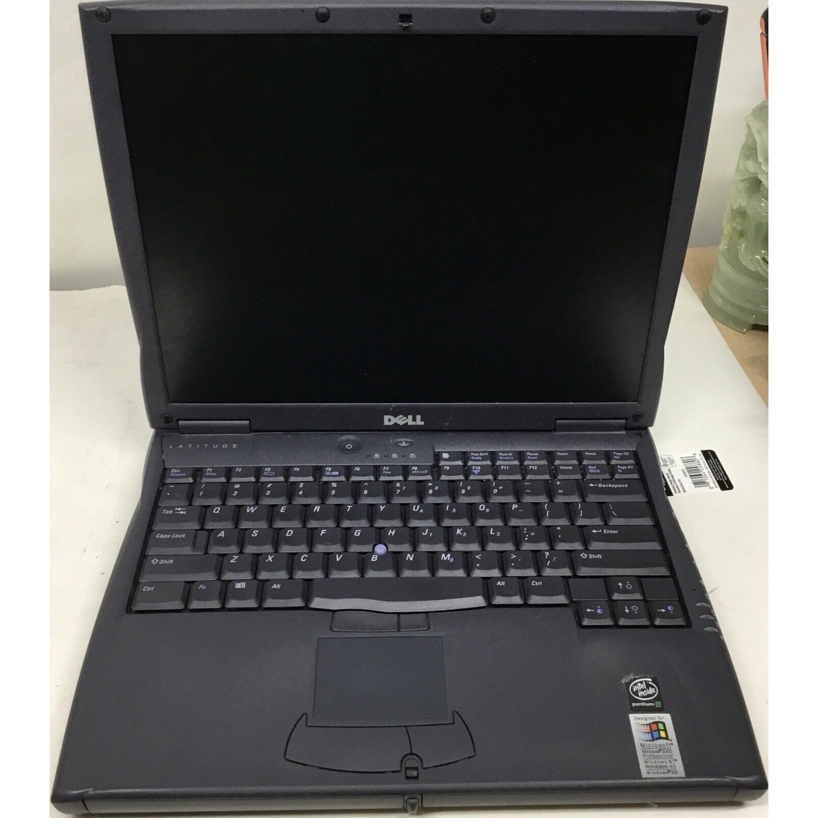 For Parts Only Dell Latitude C600 PP01L Laptop / No Adapter / Does Not Turn On