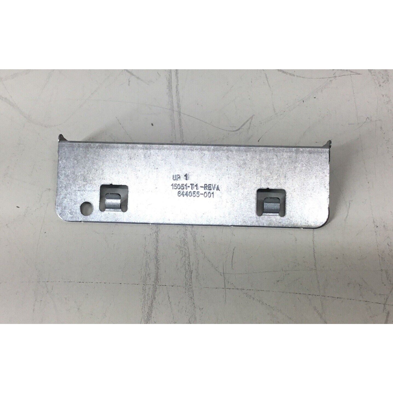 HP Desktop Retention Plate Brackets 644055-001 15051-T1 REV A UP 1 & UP 2