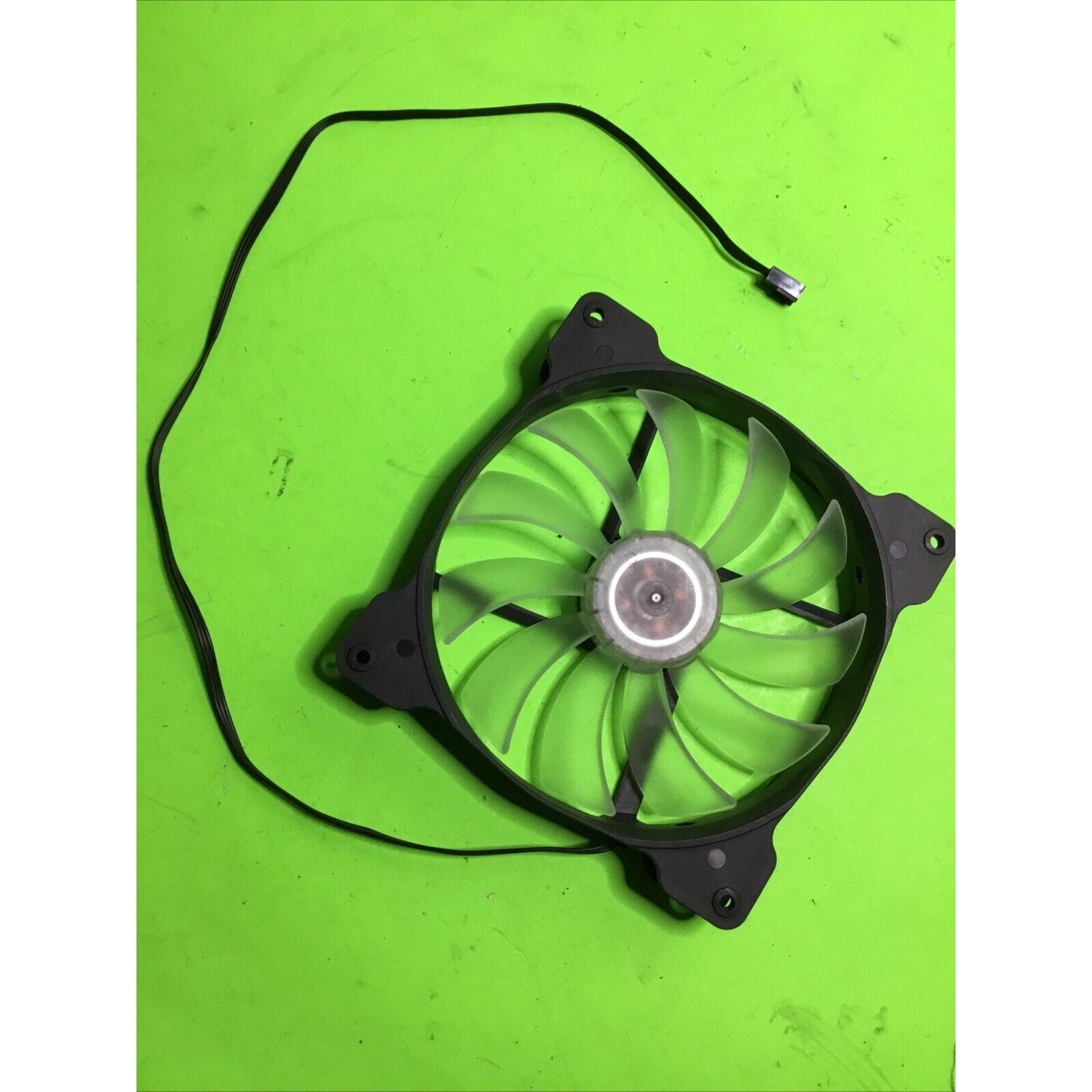 Corsair 140mm RGB Fan 3 pin 31-00731