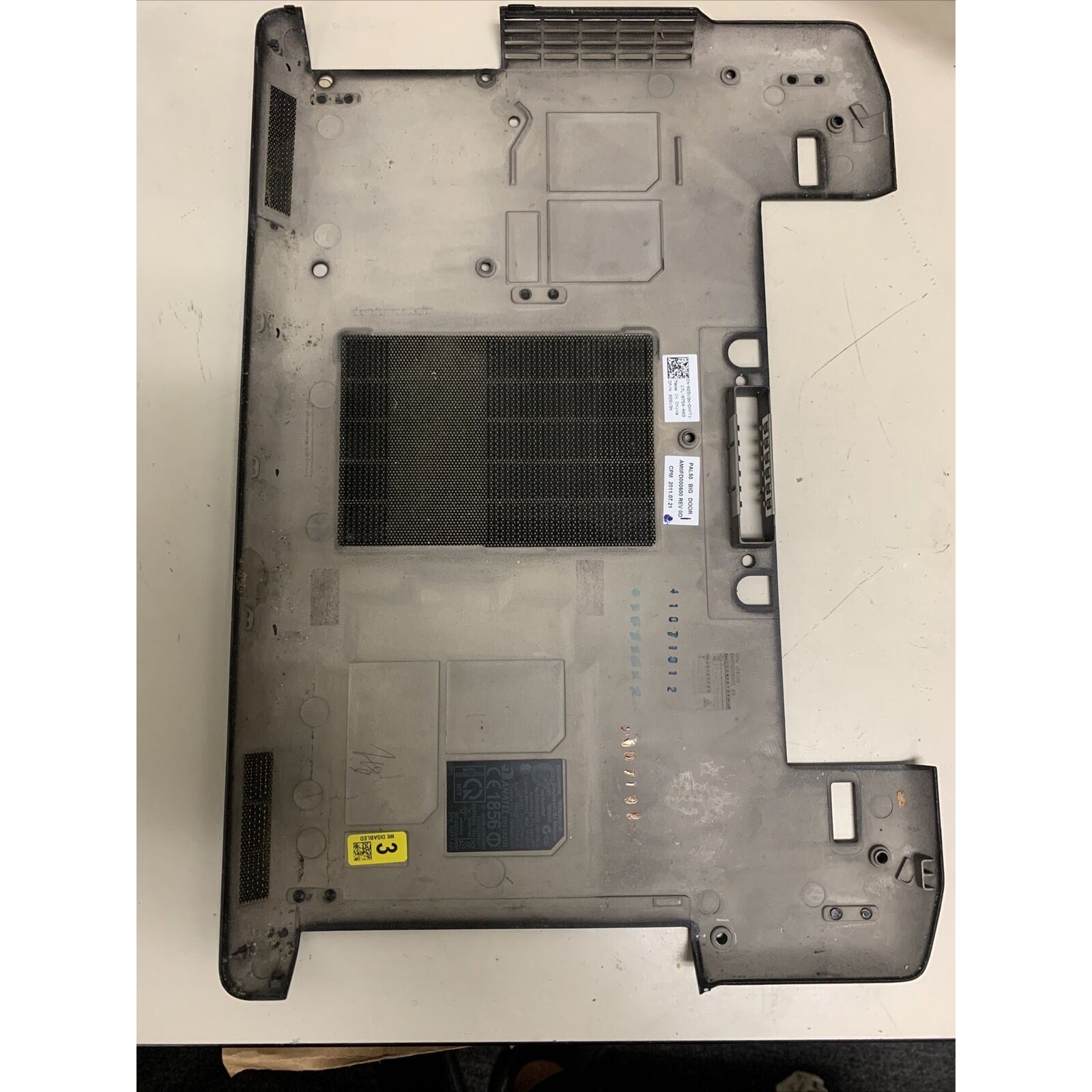 DELL LATITUDE E6420 LAPTOP DOOR ACCESS PANEL BOTTOM BASE COVER BLACK 25V3N