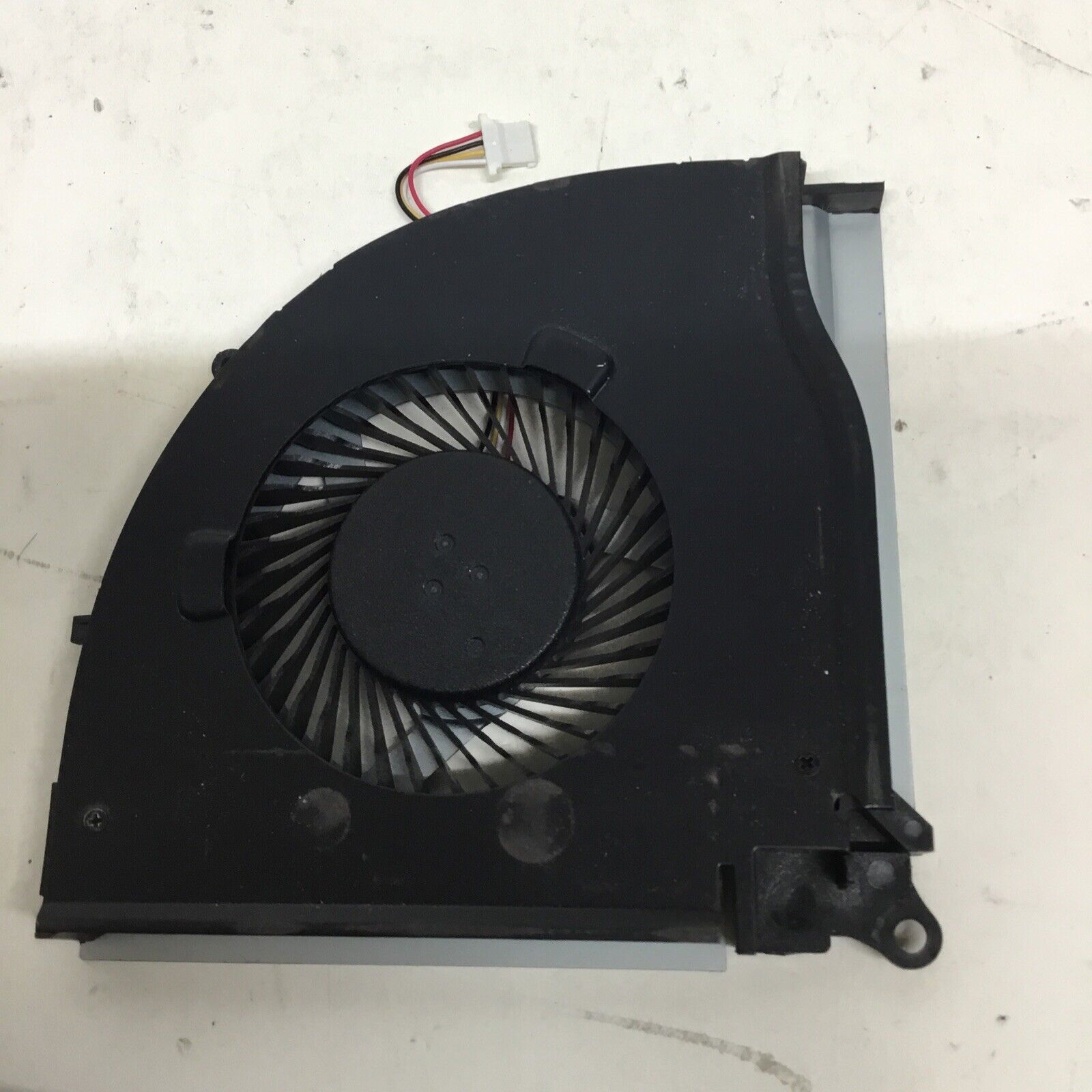 GENUINE DELL INSPIRON 15 5577 CPU LEFT COOLING FAN RJX6N 0RJX6N TESTED
