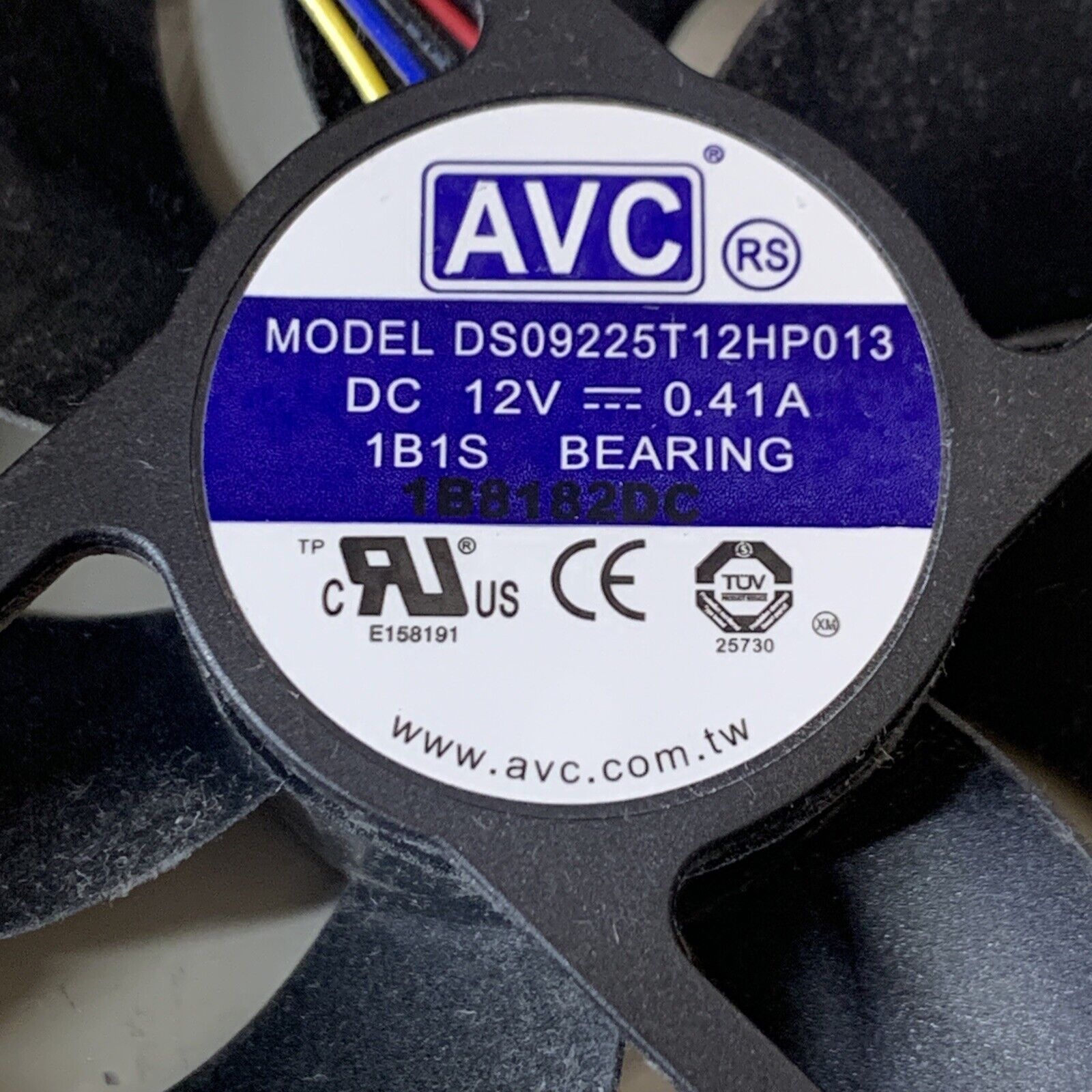 AVC DS09225T12HP013 12V 0.41A 90x25 90mm High Volume Cooling Fan - DS09225T12H