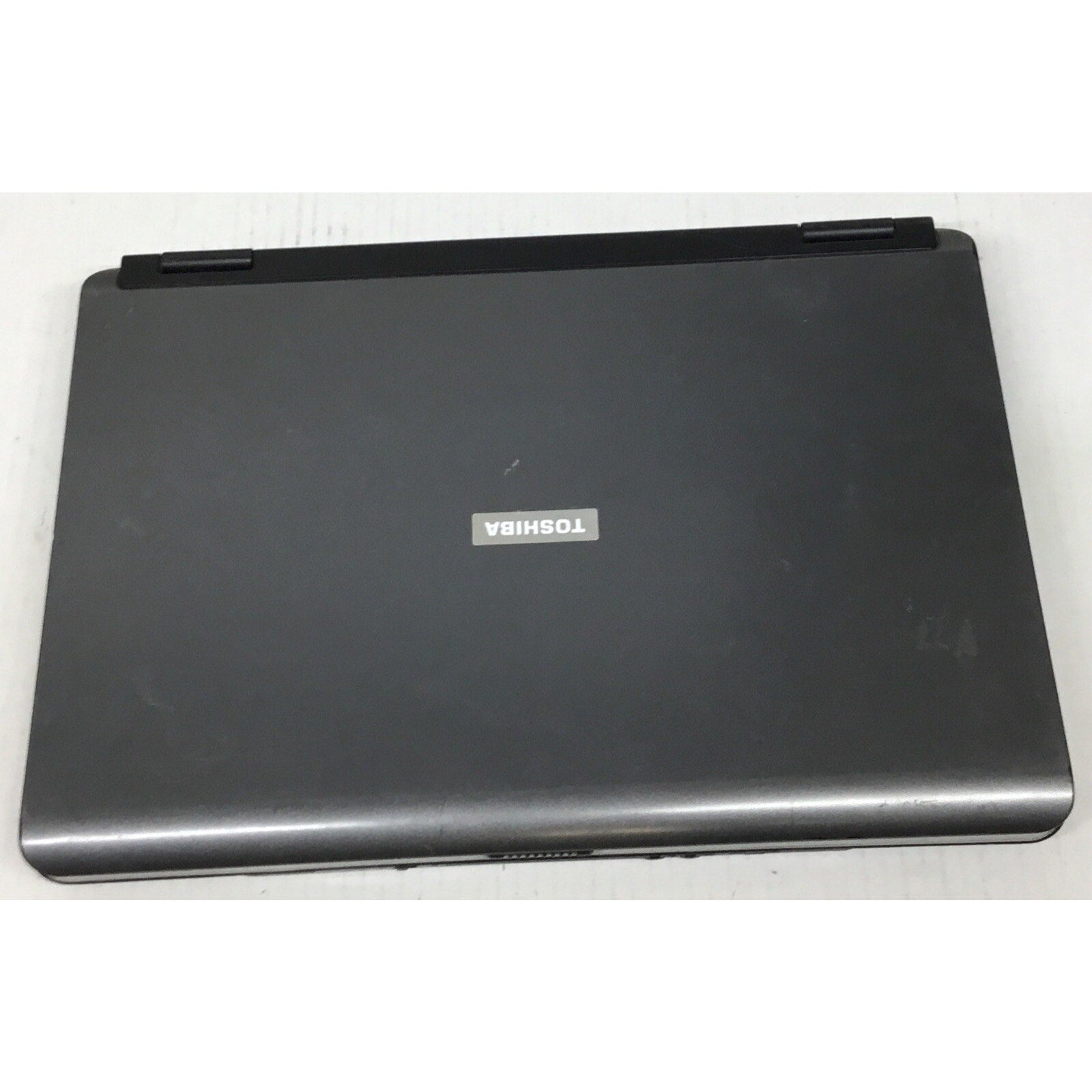 TOSHIBA SATELLITE M115-S1064 - 15.6" Laptop - Sold for parts