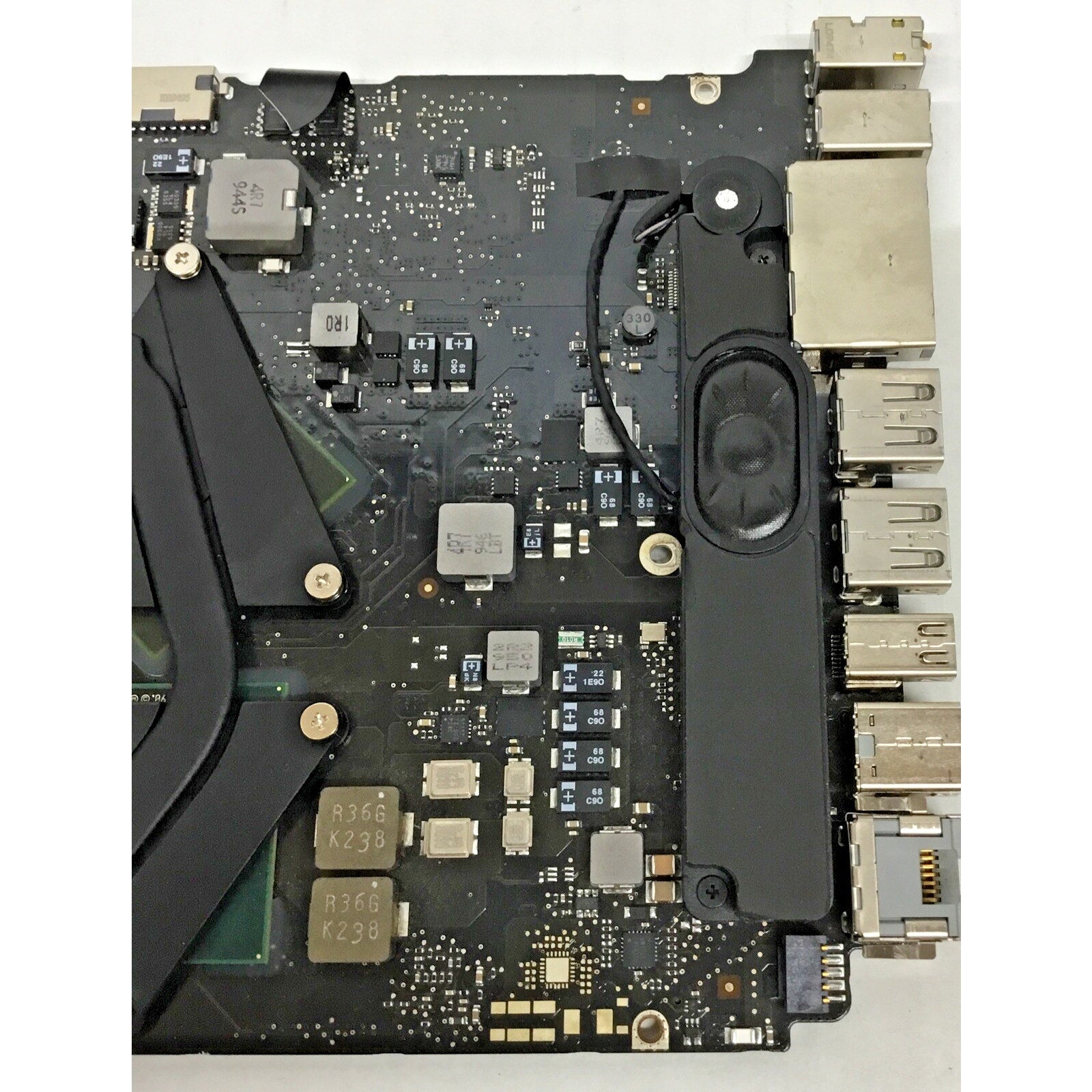 MACBOOK PRO 15" A1286 LOGIC BOARD 820-2533-B