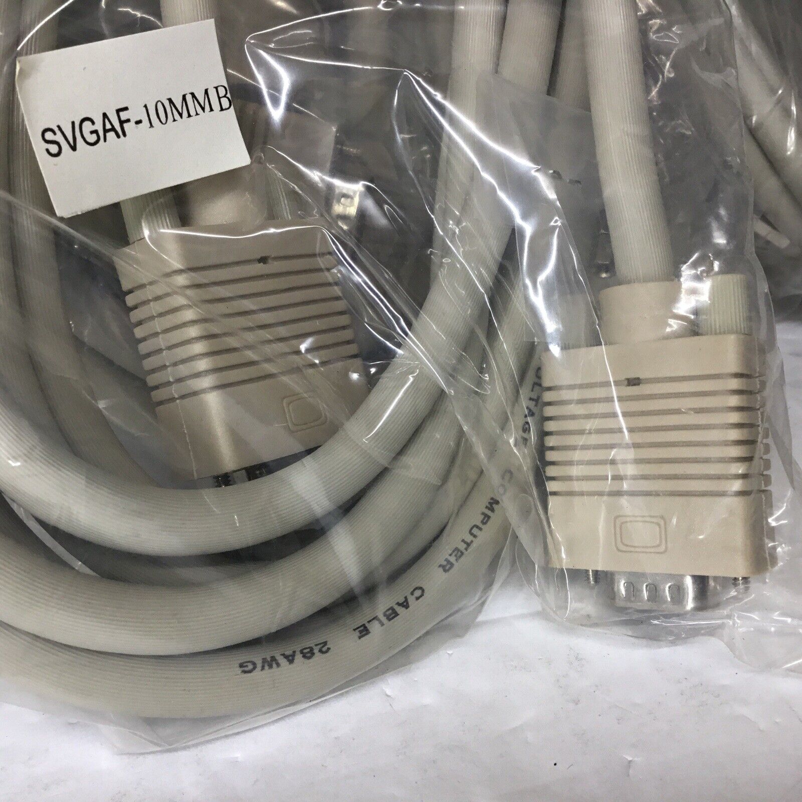 LOT OF 10 - 10ft VGA Cable W/ Ferrites HD15 15-pin Male-to-Male Biege