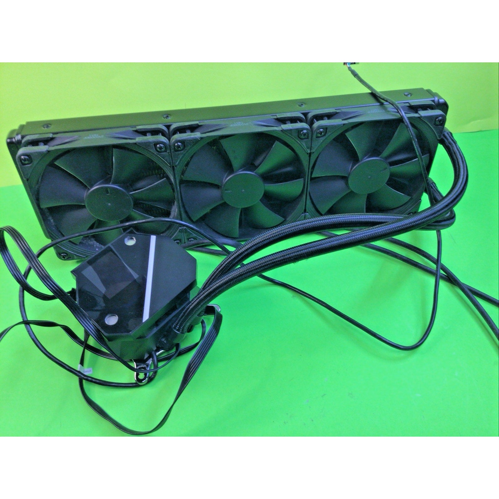 Asus ROG Ryujin 360 AIO CPU Cooler FOR PARTS or REPAIR
