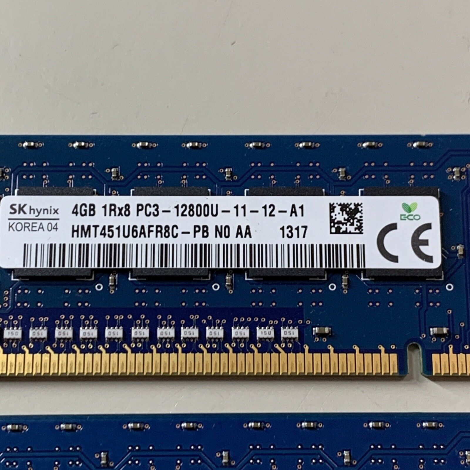 Lot of 2 Hynix 4GB DDR3 1600 desktop DIMMs PC3-12800U RAM HMT451U6AFR8C-PB 1Rx8