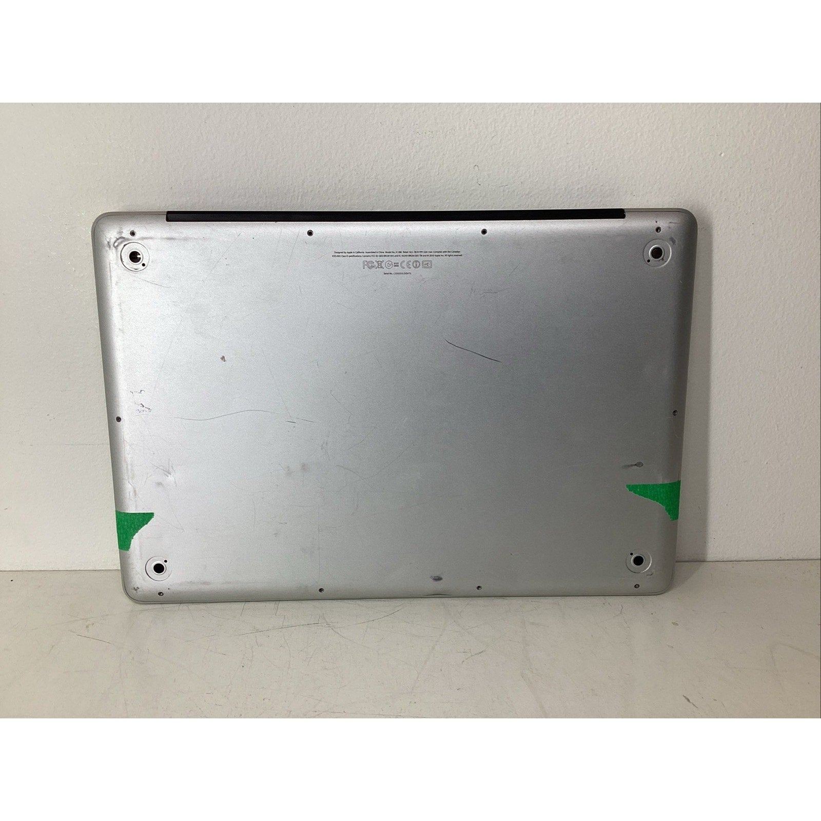 Apple MacBook Pro 2010 Model A1286 Silver No Battery, HDD - For Parts