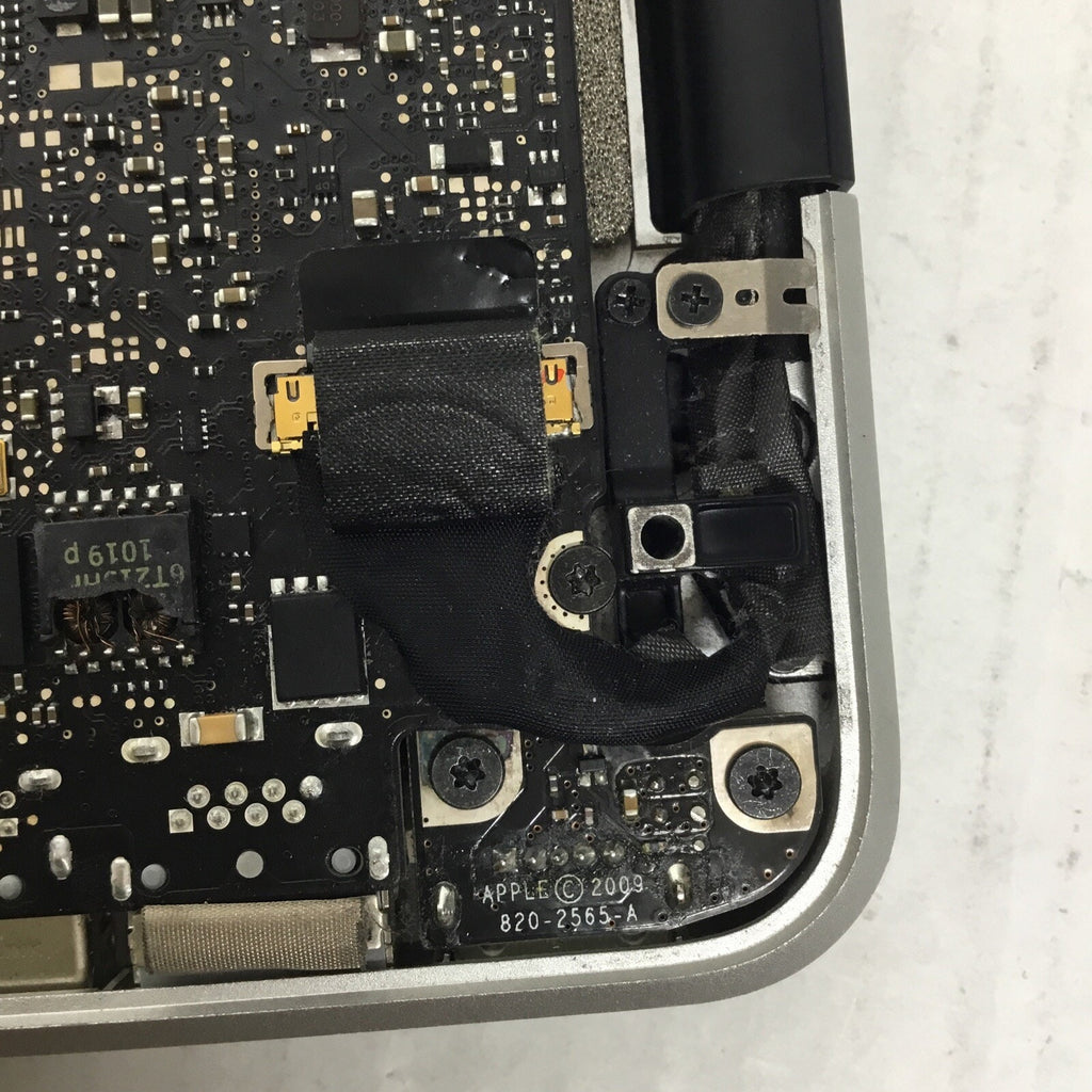 For Parts Apple MacBook Pro (13-inch, Mid 2010) Model No. A1278