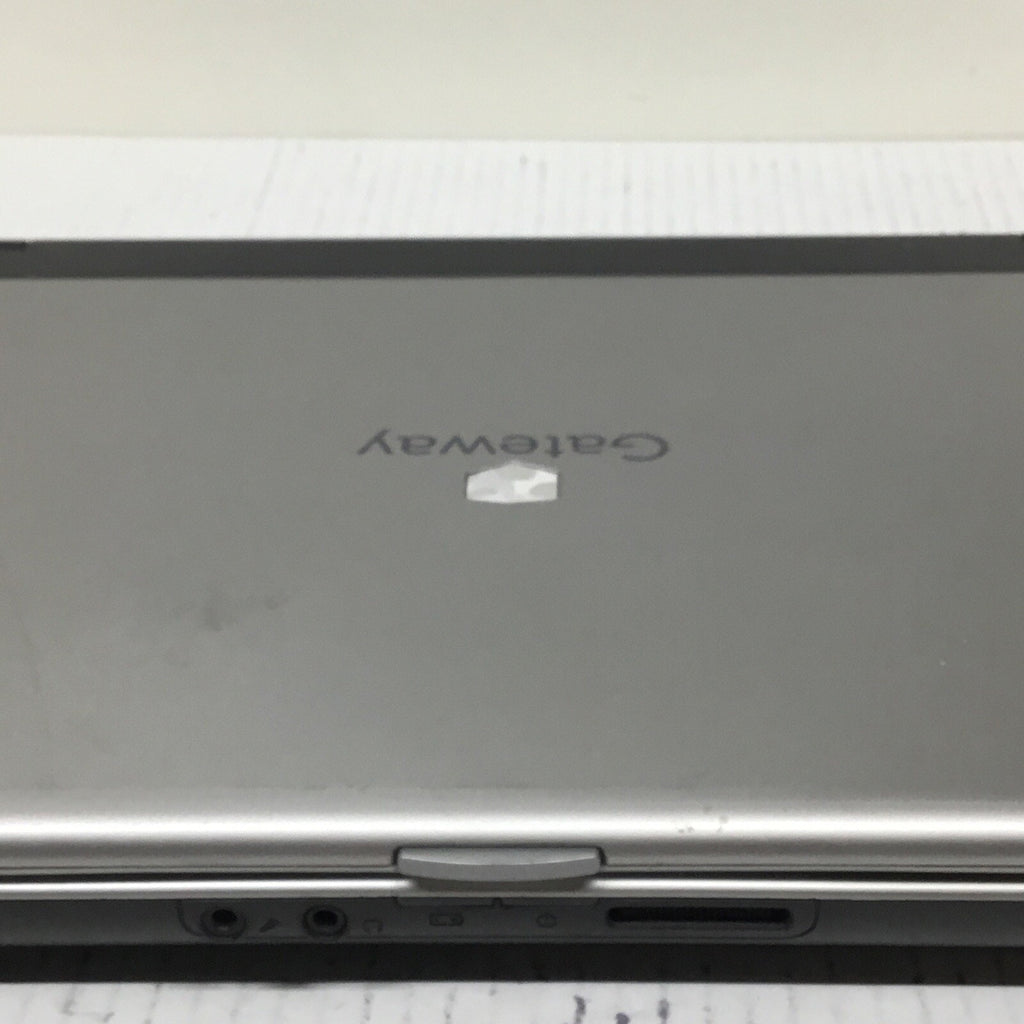 Gateway CA6 M255-E Laptop Computer For Parts READ DESC