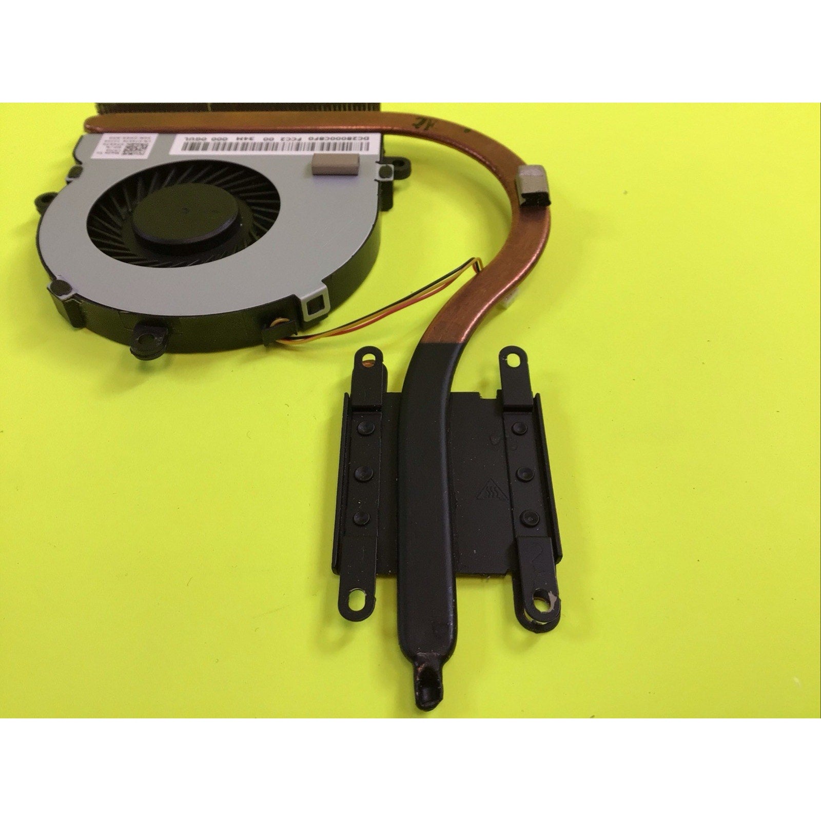 Dell Inspiron 15 3521 CPU Cooling Fan and Heatsink 07H5H9