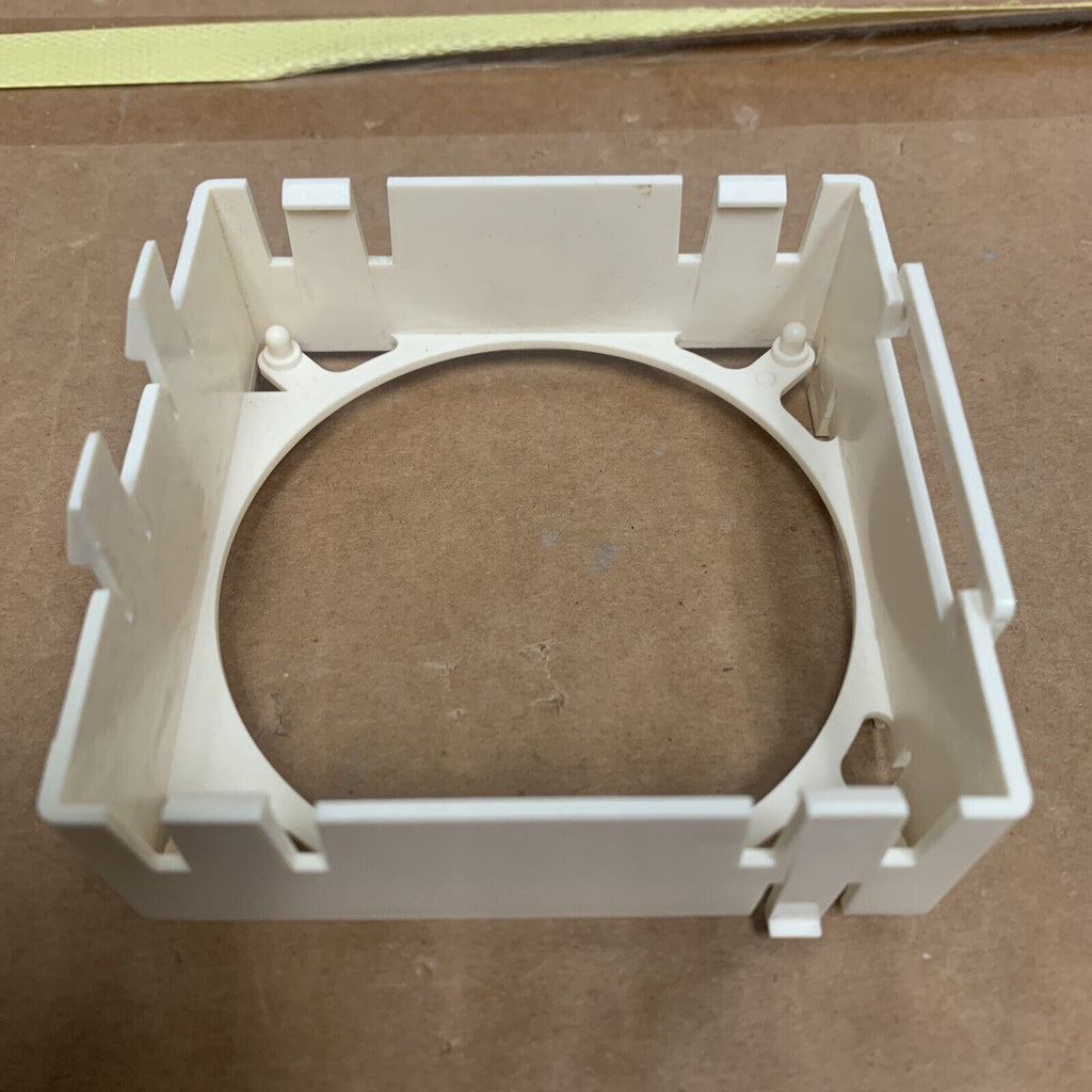 HP Pavilion 7916 Fan Holder 5042-6907