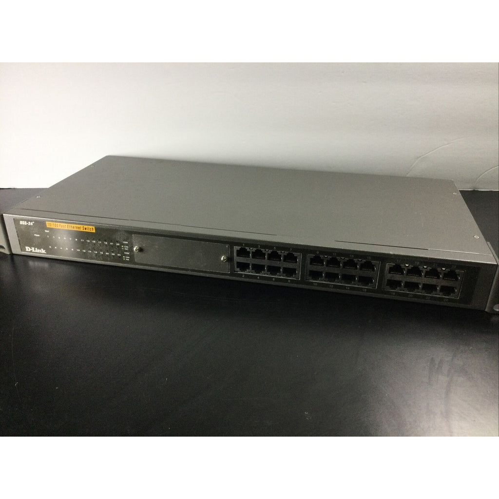 D-Link 24-Port 10/100 FE Unmanaged Network Switch DSS-24+