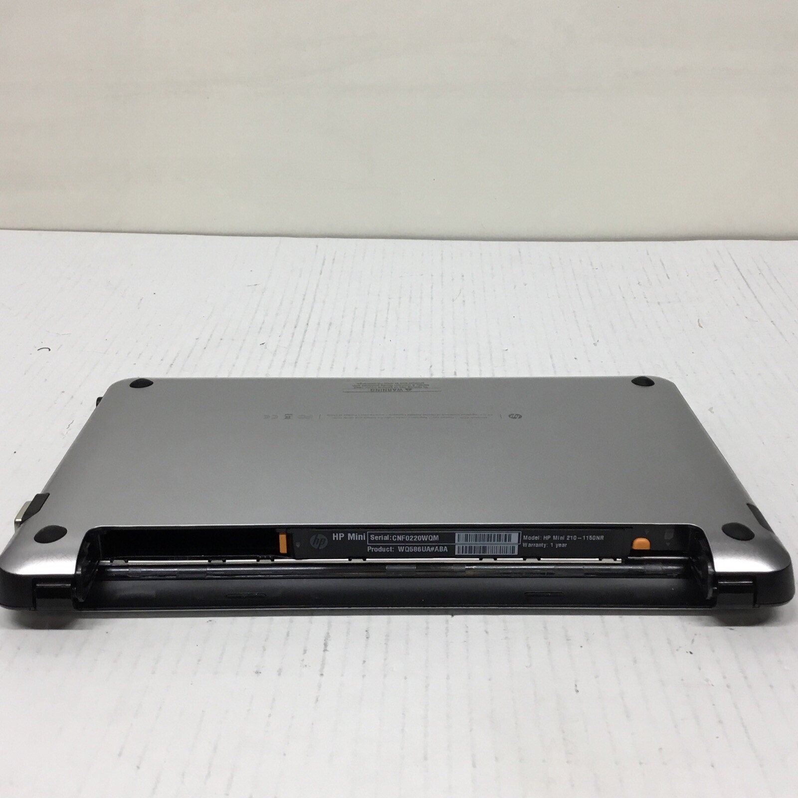 For Parts Hewlett-Packard HP Mini 210-1150NR Untested / No Adapter / No Battery