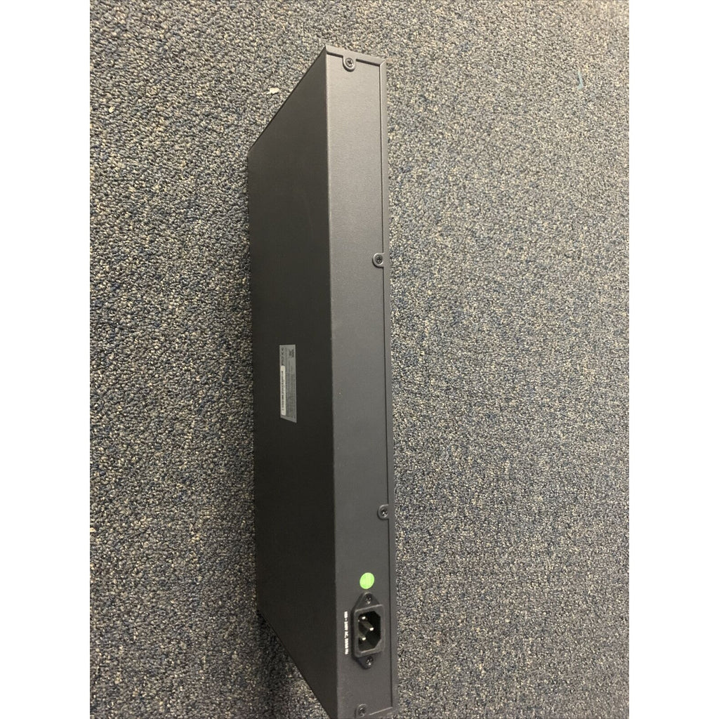 NETIS ST-3131/ST3124G 24 PORT RACK-MOUNTABLE GIGABIT ETHERNET Network Switch