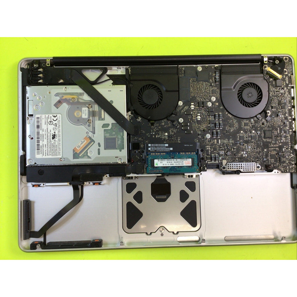 Apple MacBook Pro Early 2011 Core i7 2.3GHz 4GB RAM NO HDD FOR PARTS or REPAIR