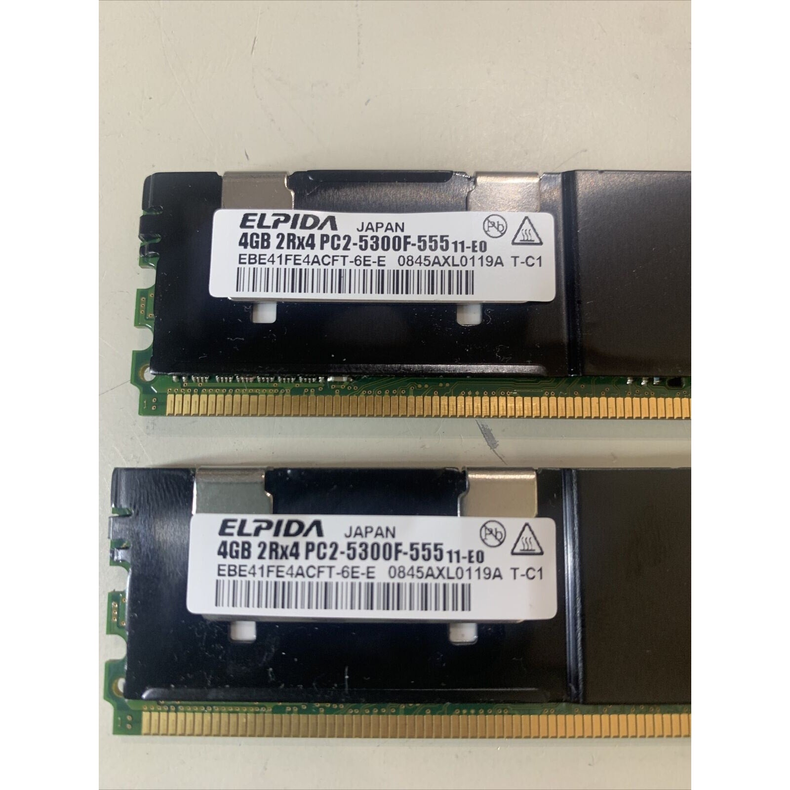 ELPIDA 8GB (2X4GB) PC2-5300F DDR2 ECC Server Memory EBE41FE4ACFT-6E-E 398708-061