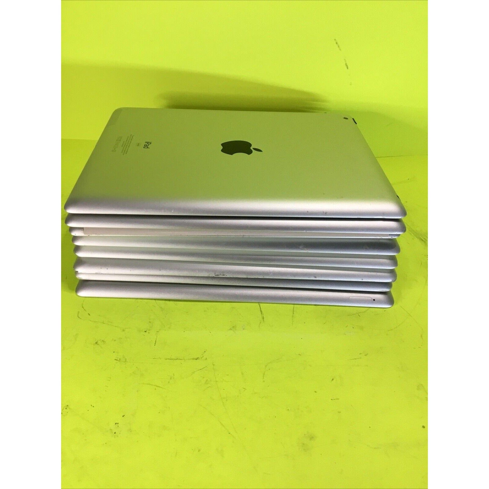 Lot of 8 Vintage iPad 3/4 FOR PARTS GOLD RECOVERY or RARE EARTH RECOVERY