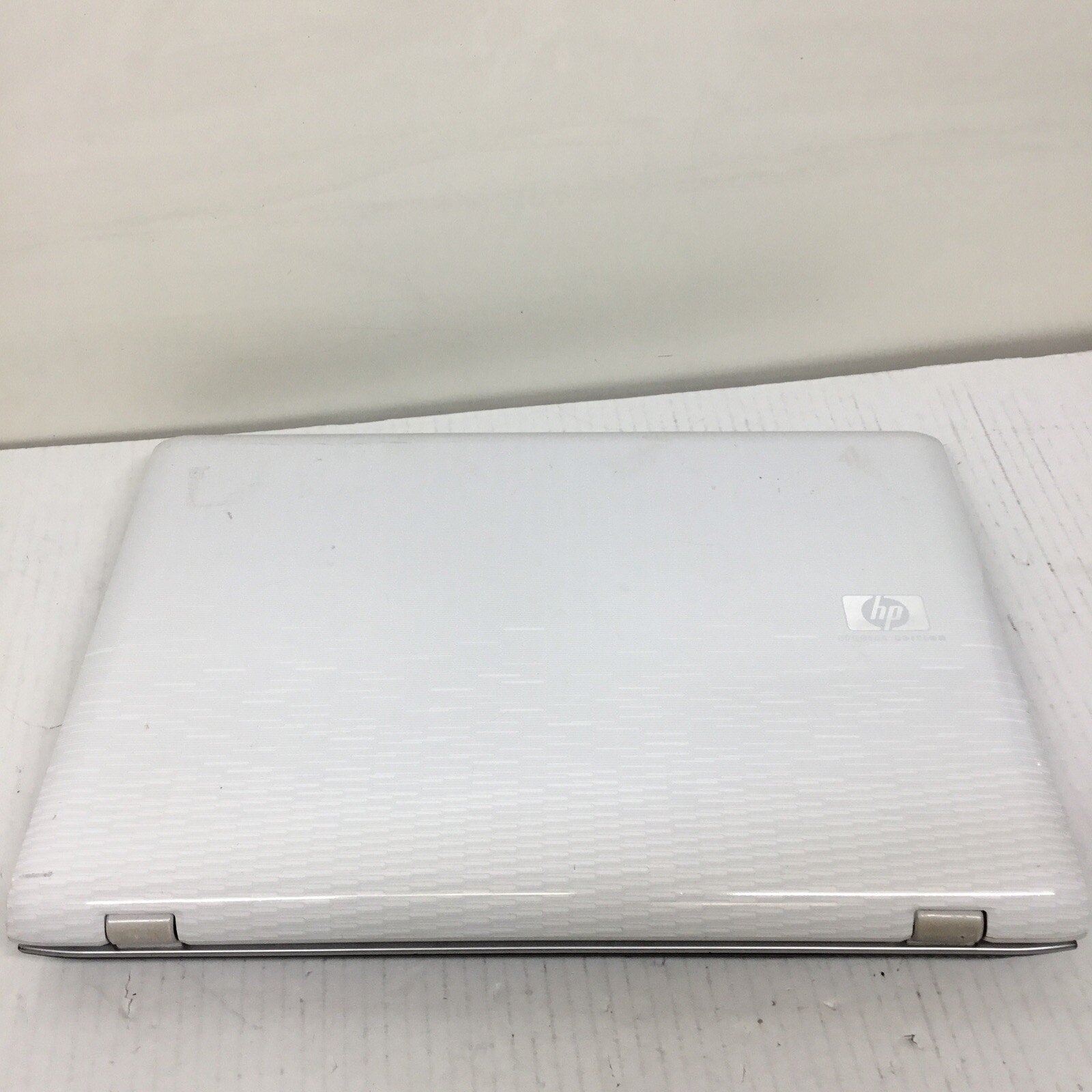 For Parts HP Pavillion DV2000 Laptop For Parts or Repair READ DESC