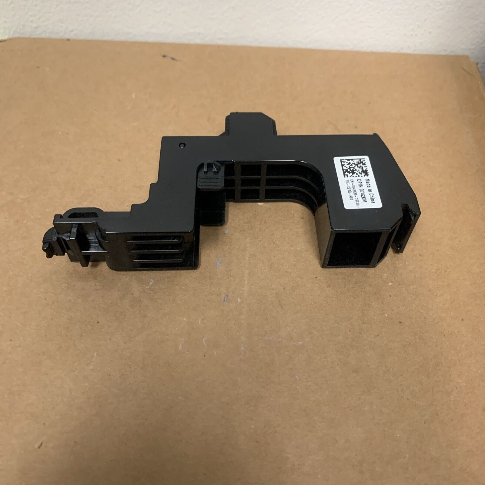 Alienware / Dell XPS 8930 Desktop Graphics Card Bracket Video Card Holder 742KM