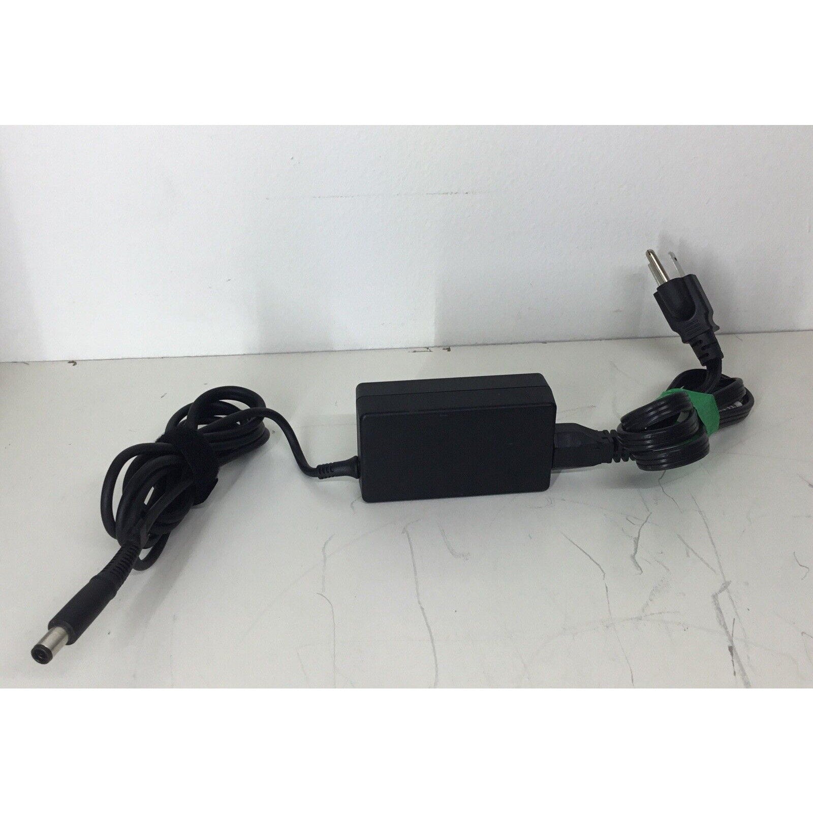 HP 65W AC Power Supply Adapter Charger L39752-003 L40094-001 TPN-DA17