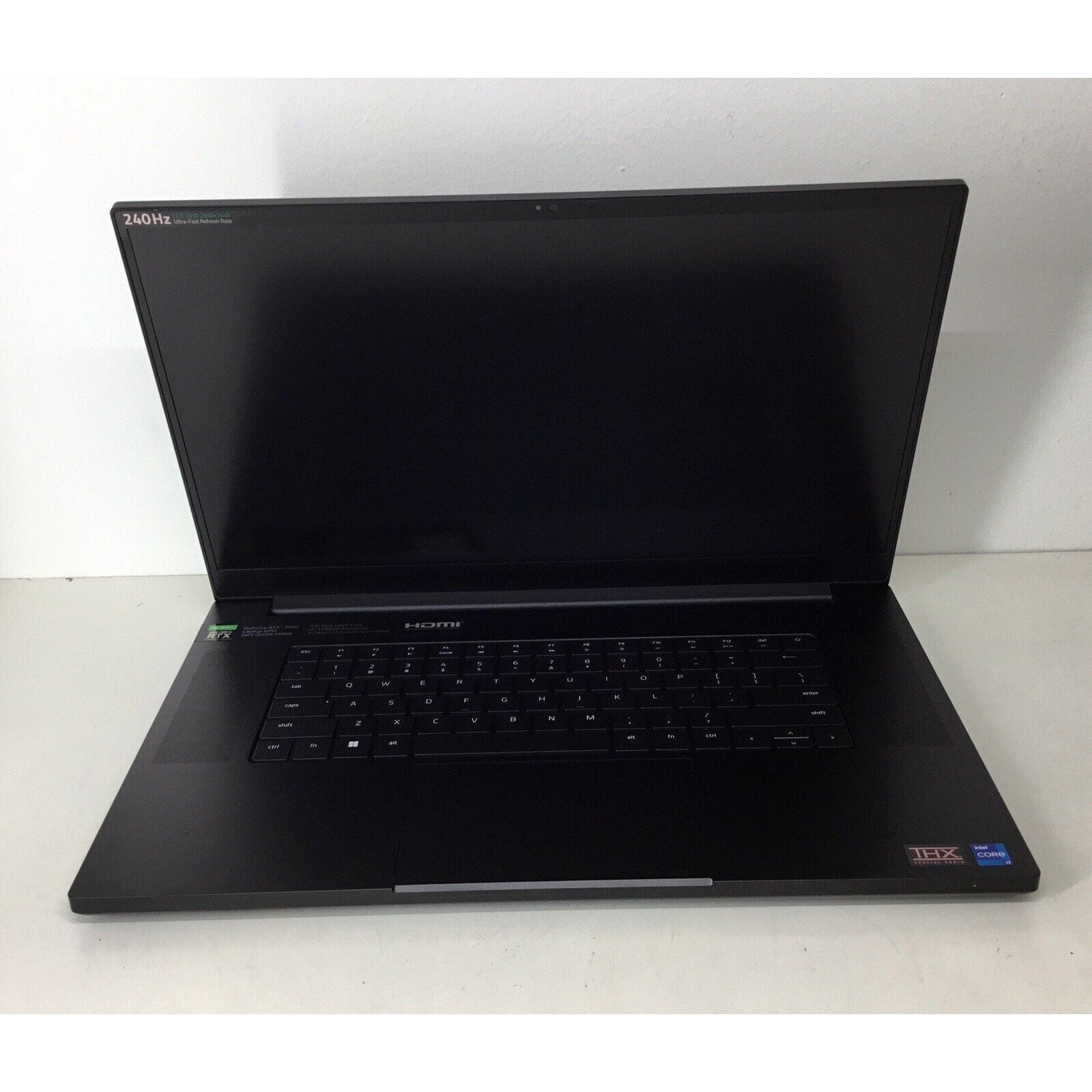 Razer Blade 17 17.3'' Laptop i7-12900H RTX 3060 16GB RAM 1TB SSD RZ09-0423