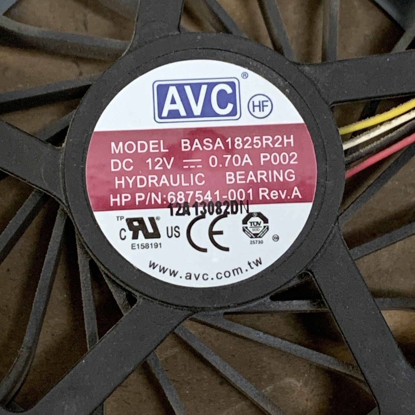 HP Elite 8300 All-In-One CPU DC12V 0.70A Fan 687541-001 BASA1825R2H