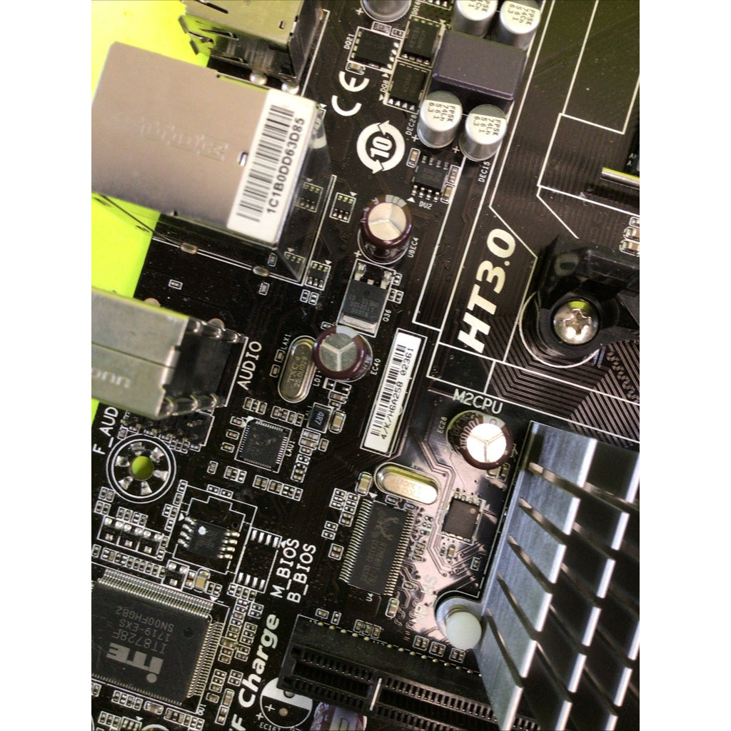 GIGABYTE GA-78LMT-S2 AM3+ MicroATX Motherboard