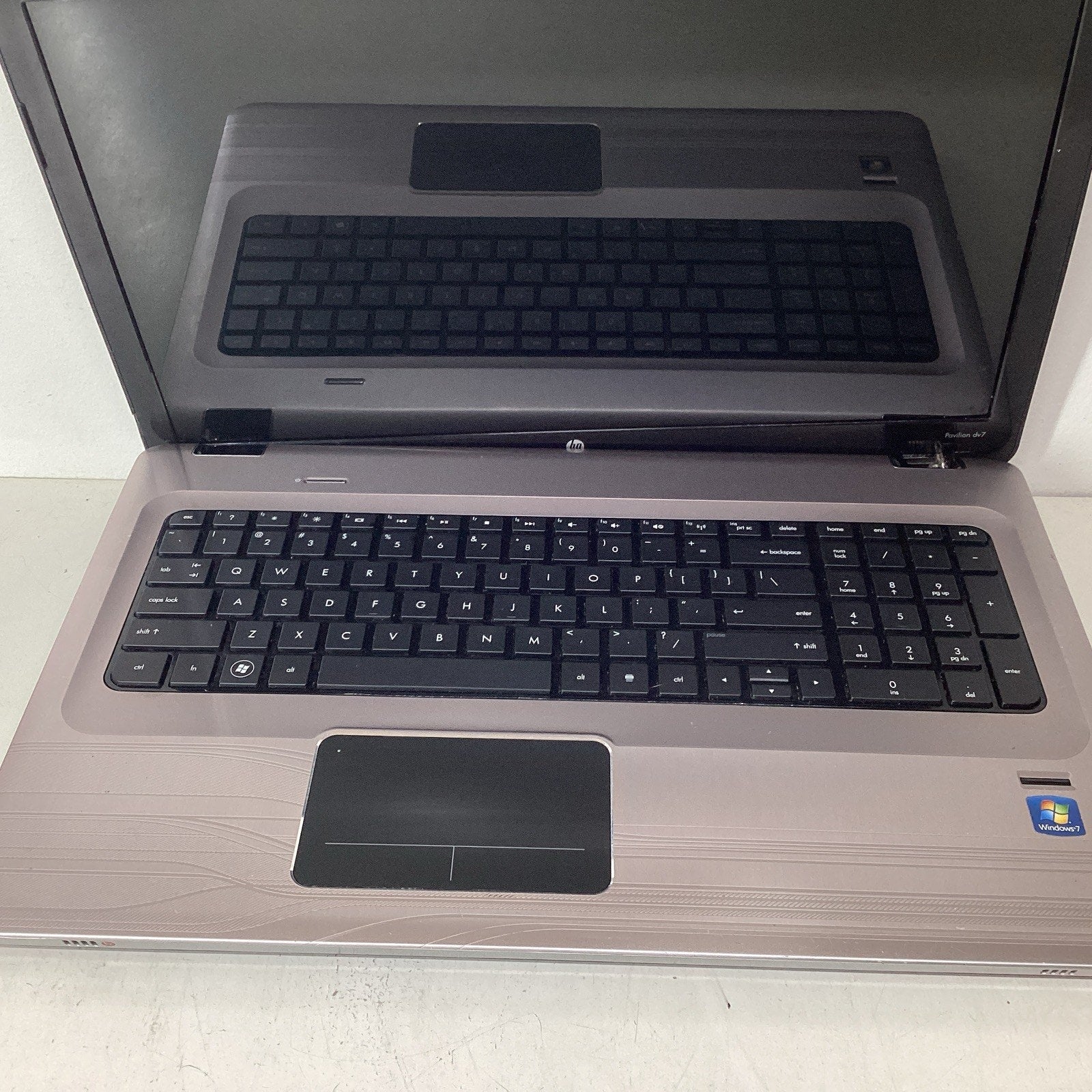 HP Pavilion dv7-4053cl 17.3" Laptop AMD N620 4GB RAM 500GB HDD - For Parts