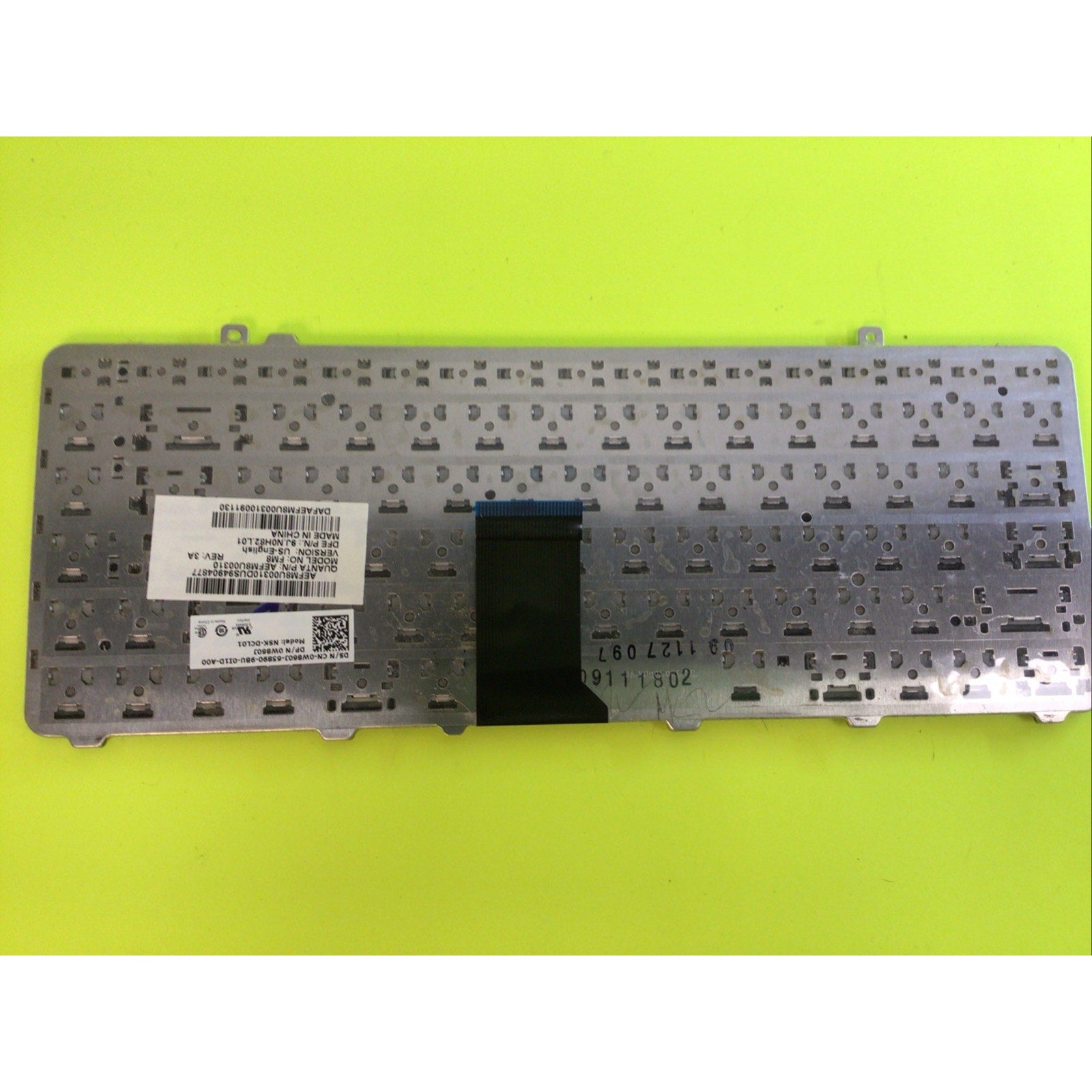 Dell Studio 1555 Keyboard 0W860P W860P