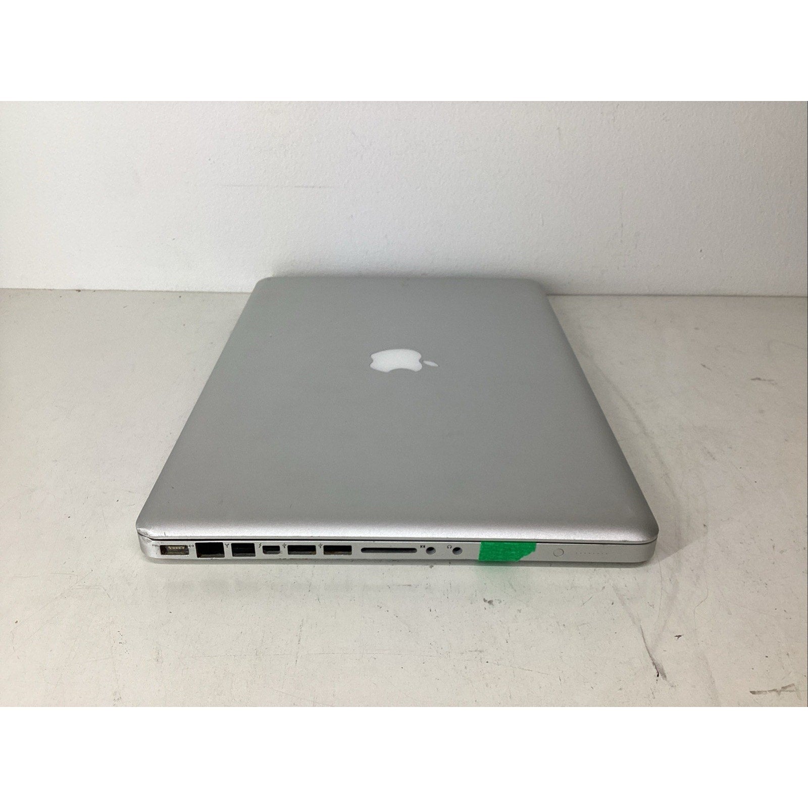 Apple MacBook Pro 2010 Model A1286 Silver Missing Parts (READ) - For Parts