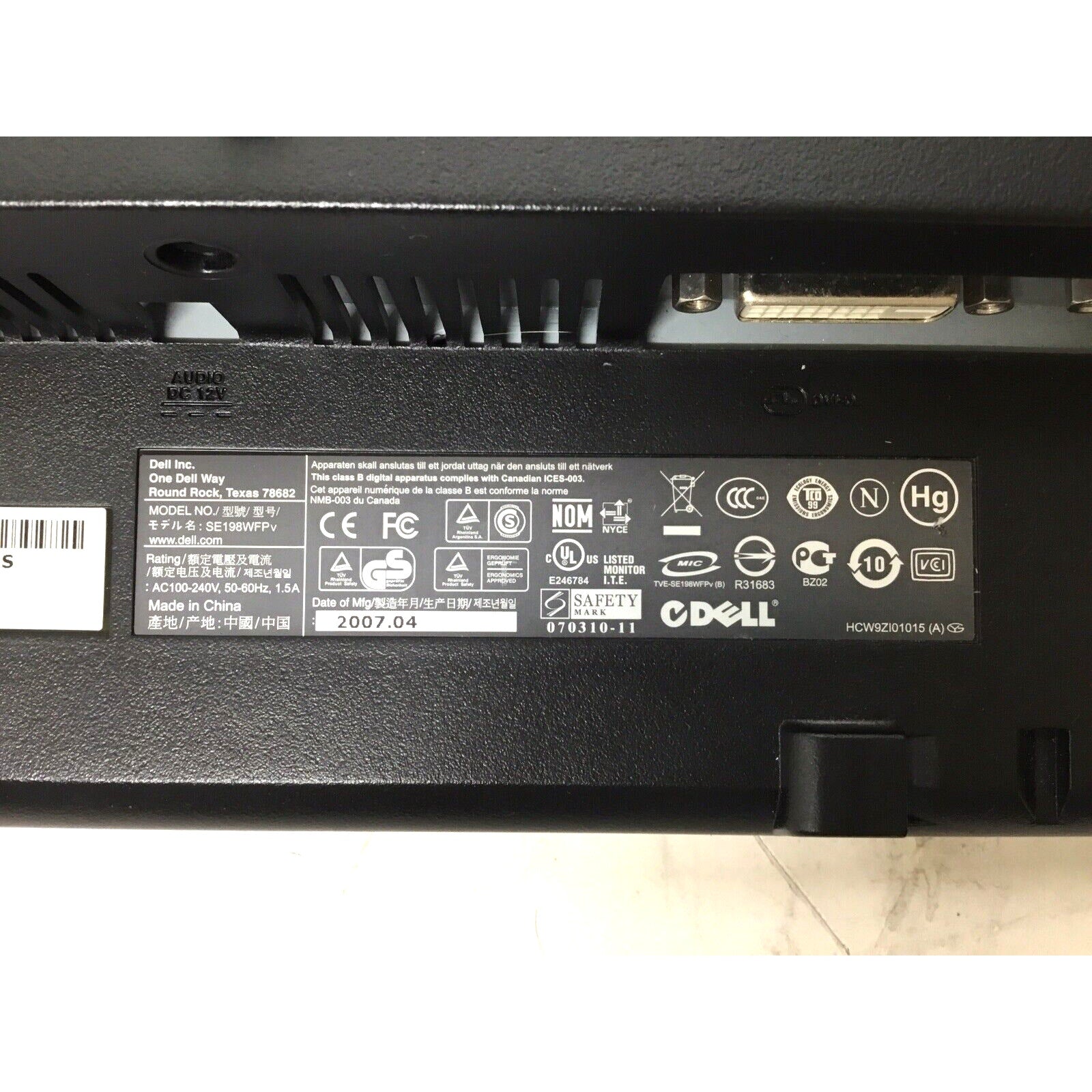 DELL SE198WFPv 19" Widescreen LCD TFT Monitor 1440x900 DVI VGA NO STAND