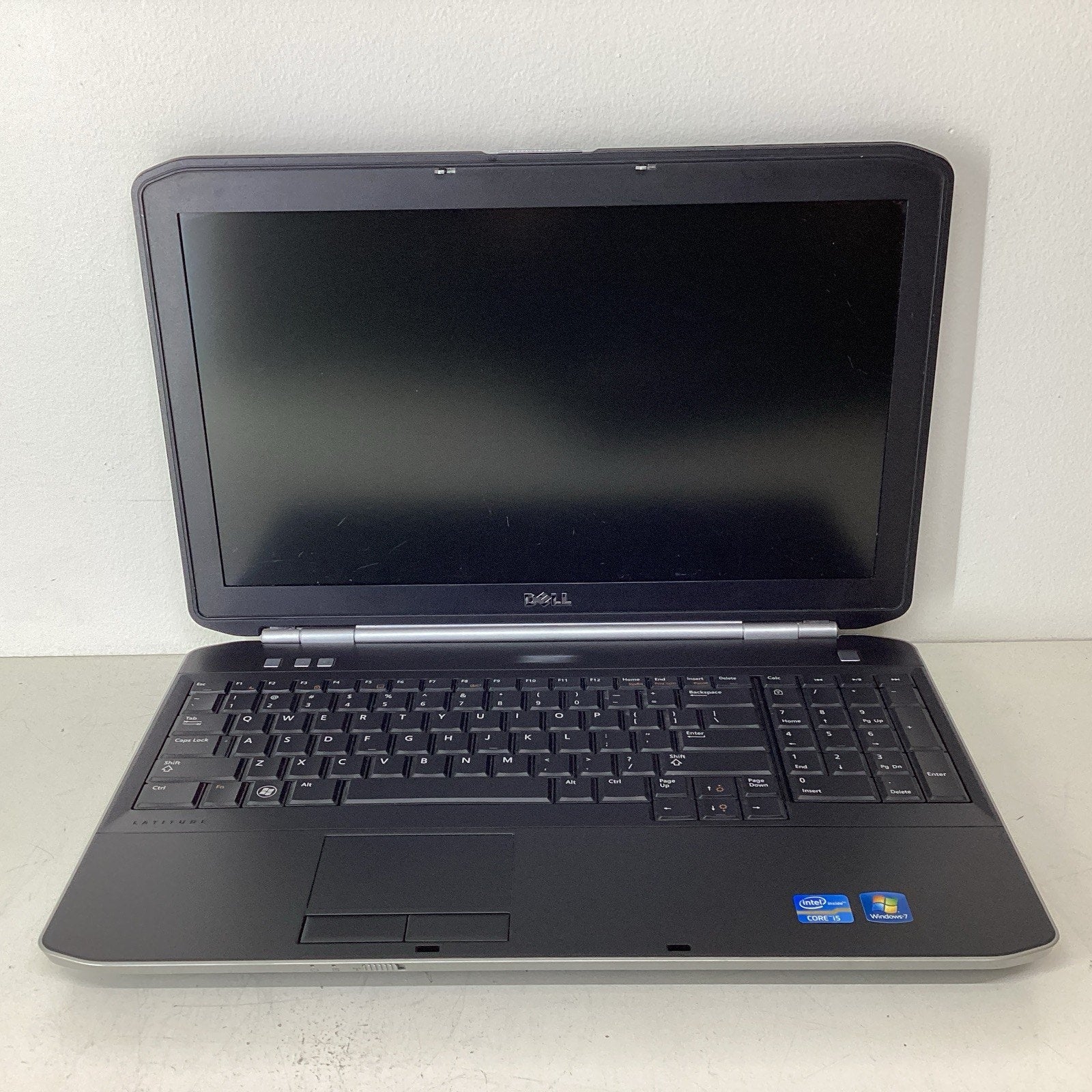Dell Latitude E5520 15.6" Laptop 2.5GHz i5-2520M 4GB RAM 250GB HDD - For Parts