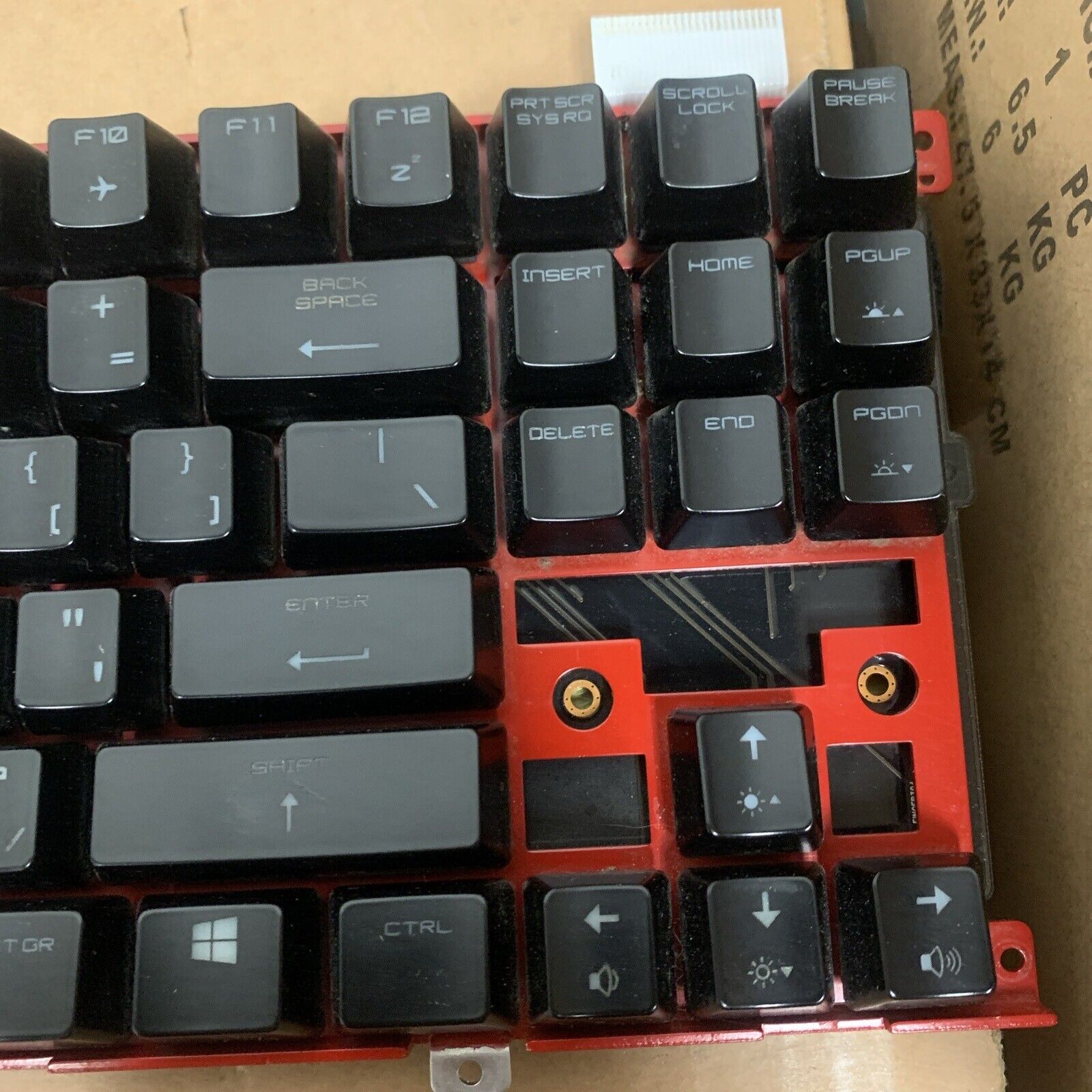 MSI GT83VR 6RF Laptop Keyboard - FOR PARTS