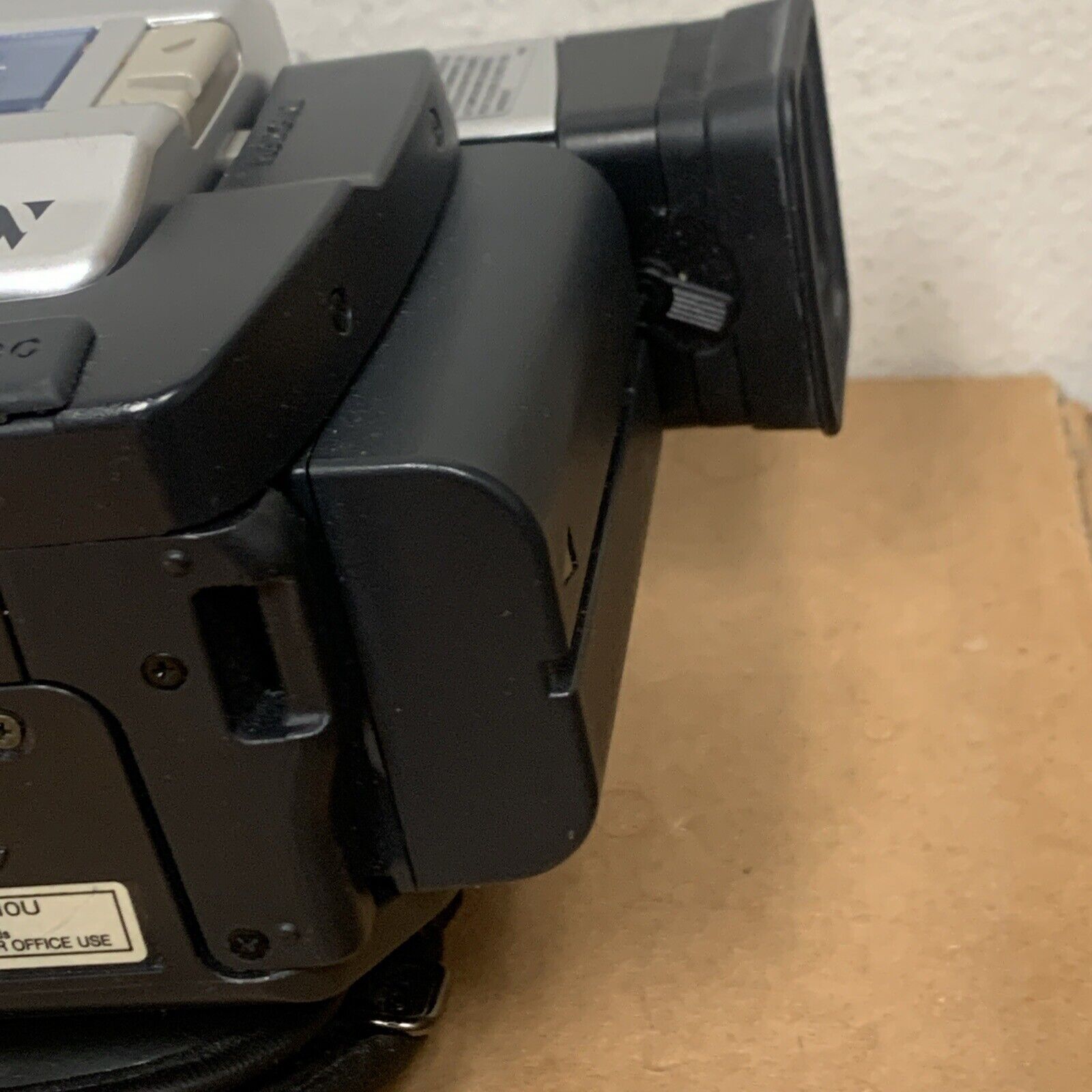 JVC GR-DVL210U Mini DV Digital Video Camera - As-Is/Unknown - No Power Cable